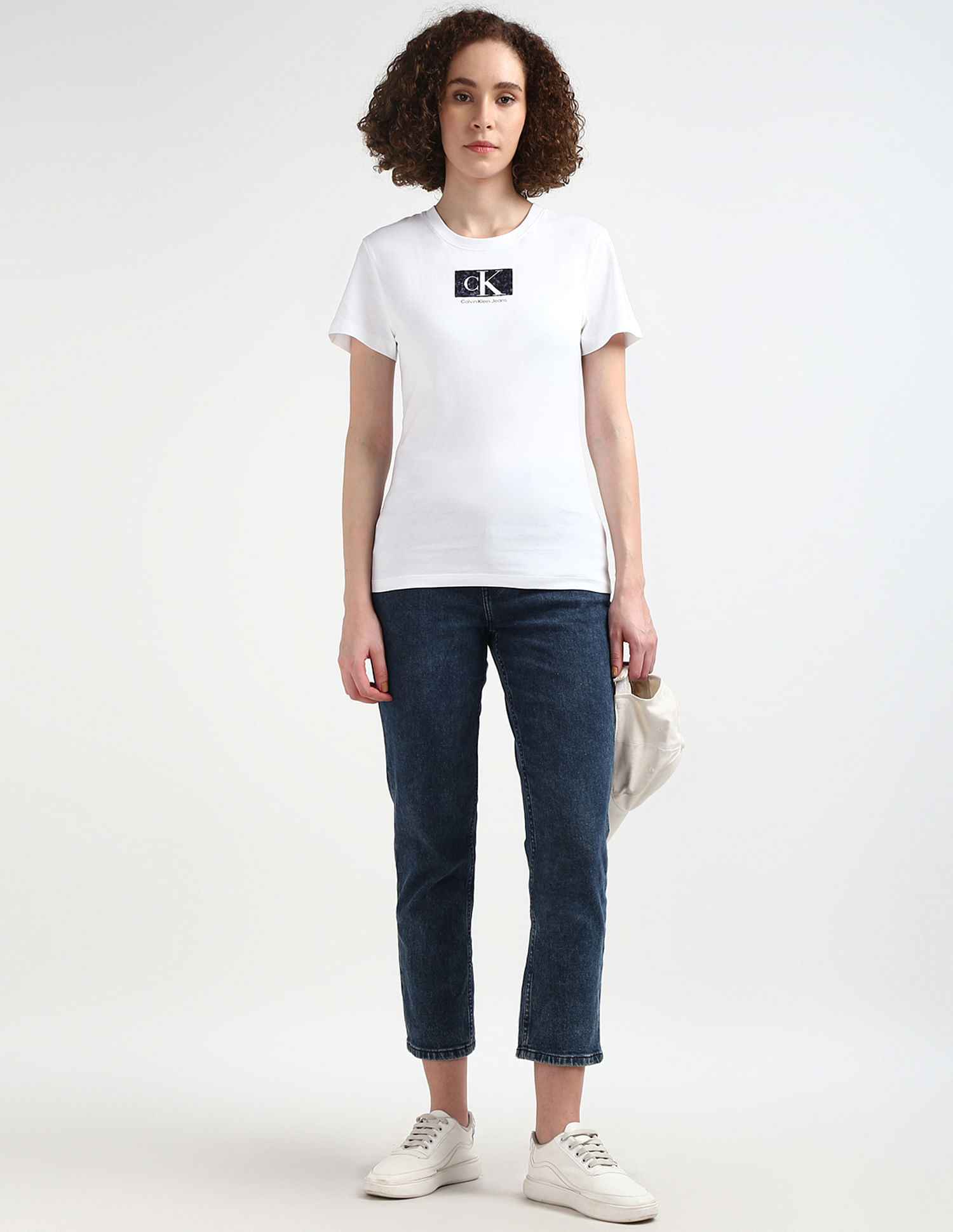 Buy Calvin Klein Printed Box Slim T Shirt NNNOW