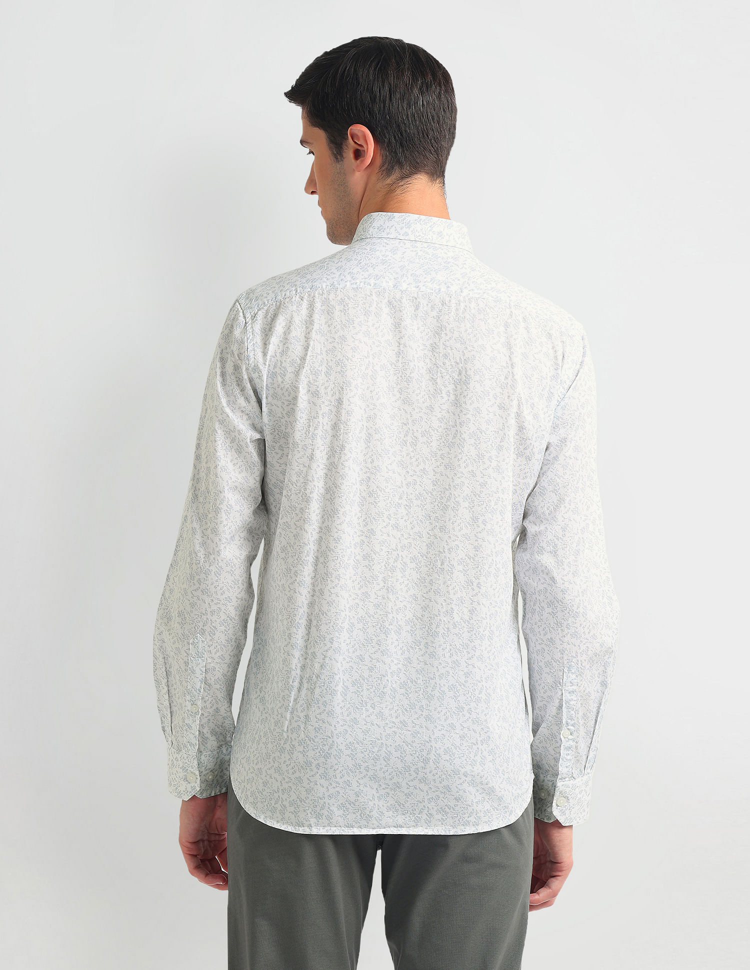 Arrow Sports Manhattan Slim Fit Cotton Shirt