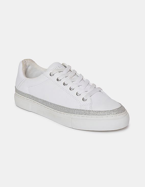 Buy GUESS Women White Glitter Detail Low Top Gorla Sneakers NNNOW