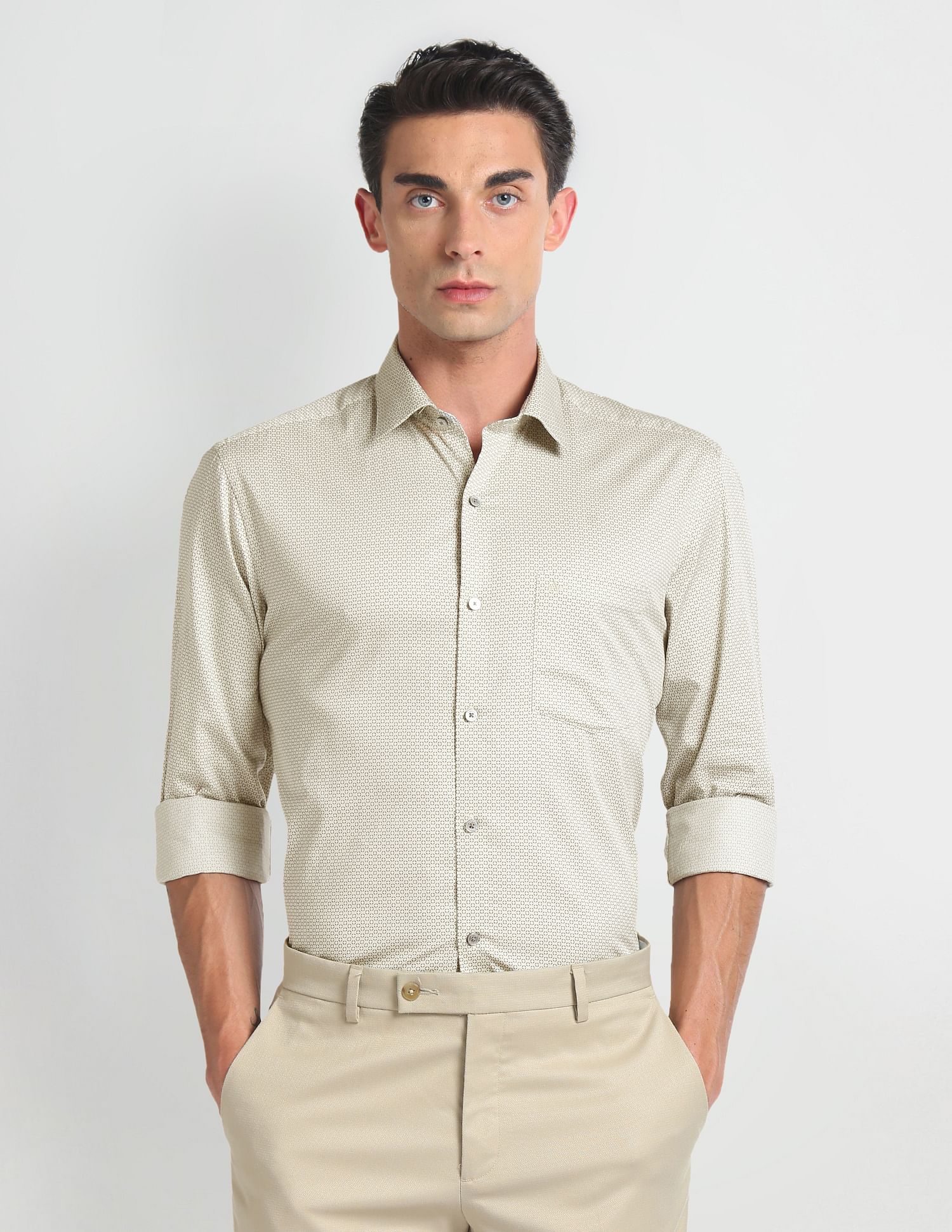 Arrow Manhattan Slim Fit Twill Shirt