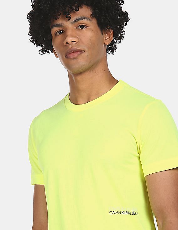 Calvin Klein Men Yellow Cotton Back Skater Print T-Shirt