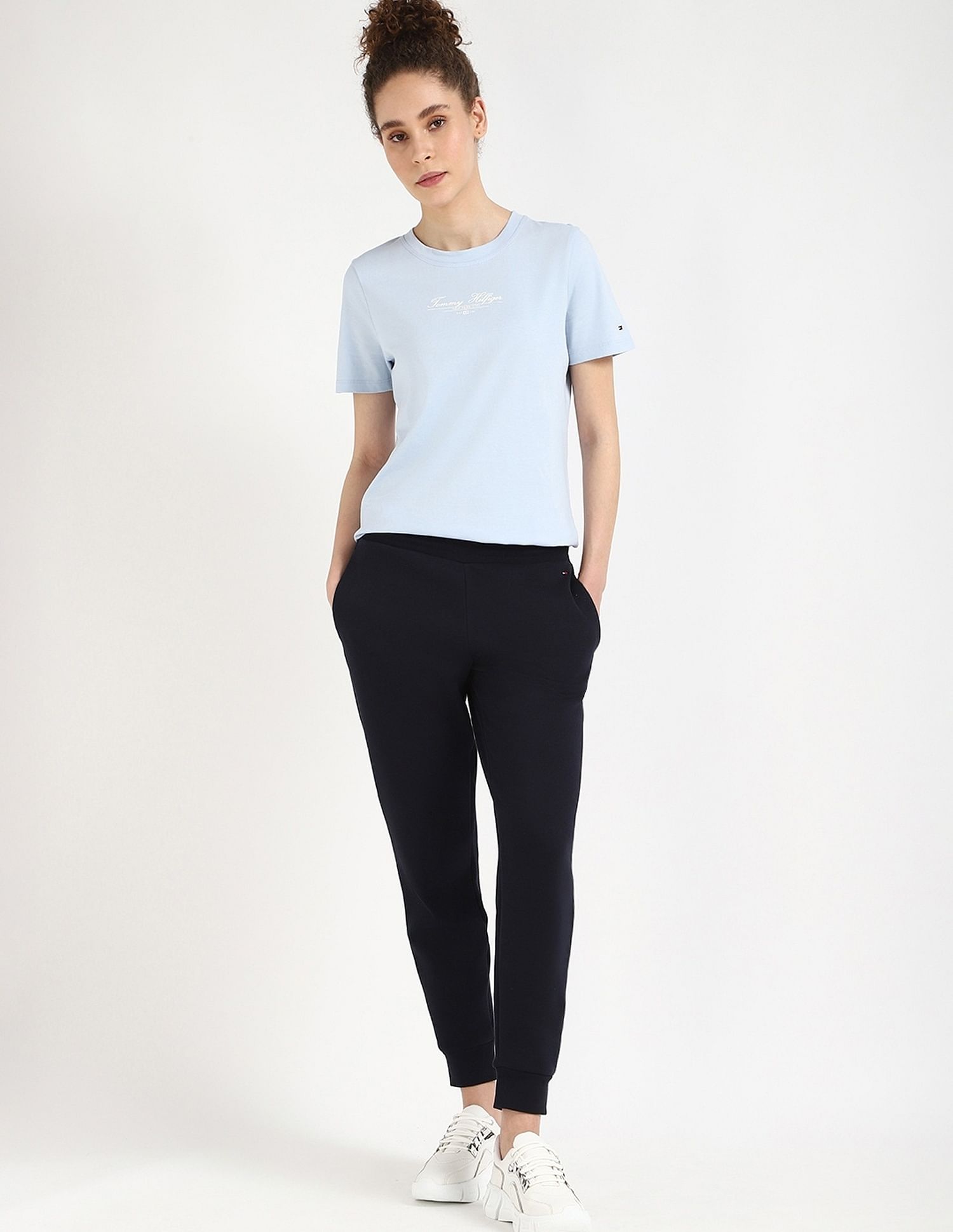 Tommy Hilfiger Logo Regular-Fit Cotton T-Shirt