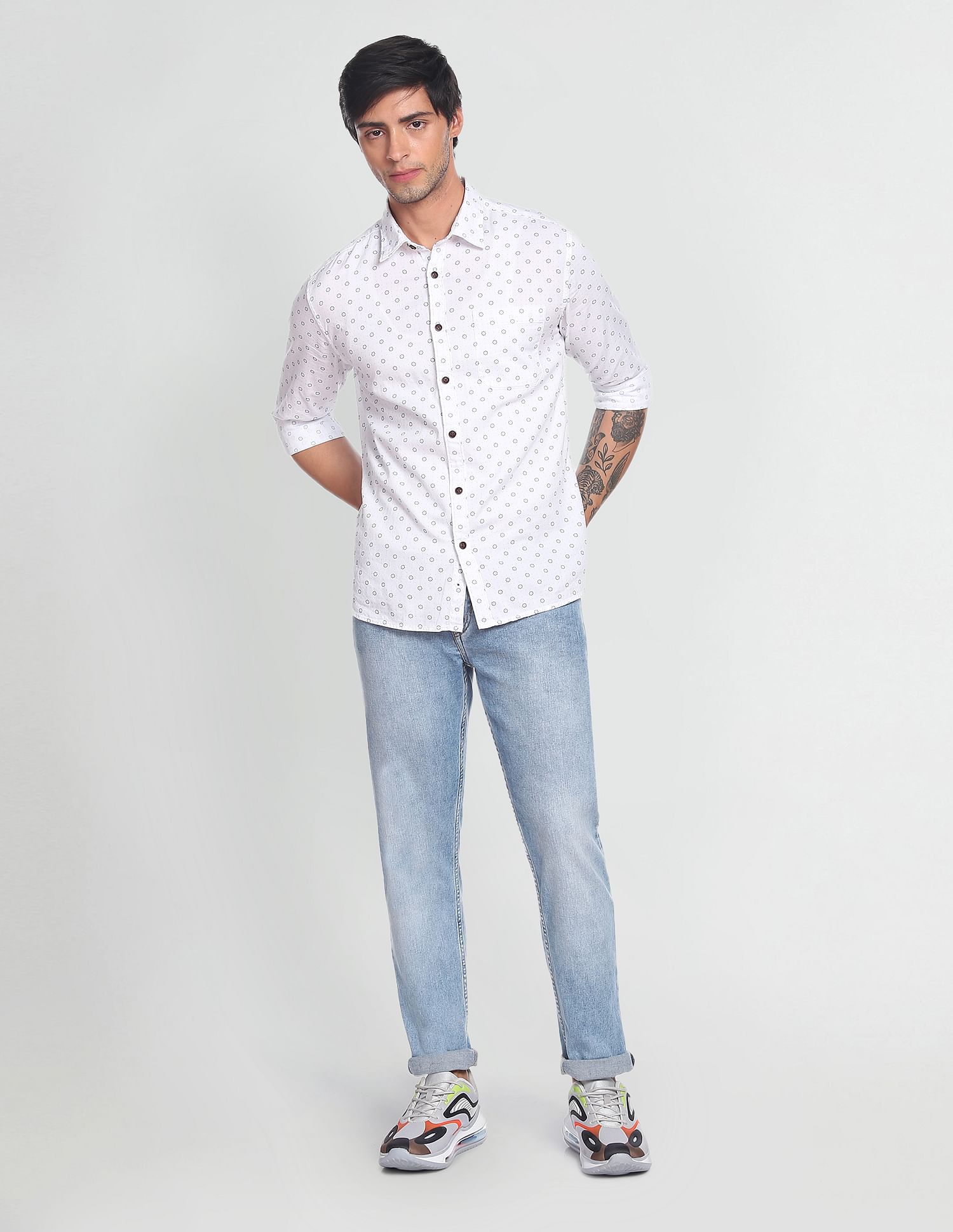 Flying Machine Mid Rise Stone Wash Jeans