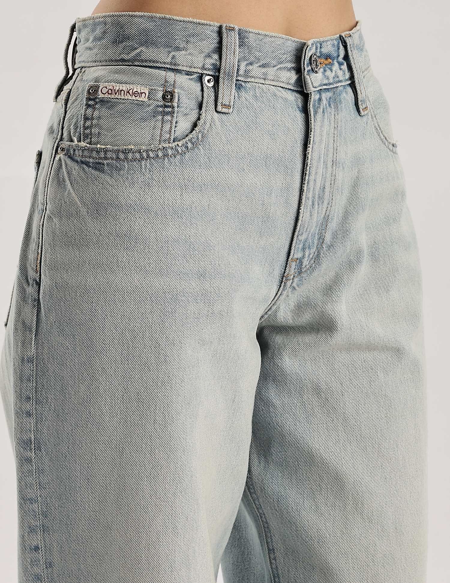 Calvin Klein Jeans Heavy-Wash Loose-Fit High Rise Jeans