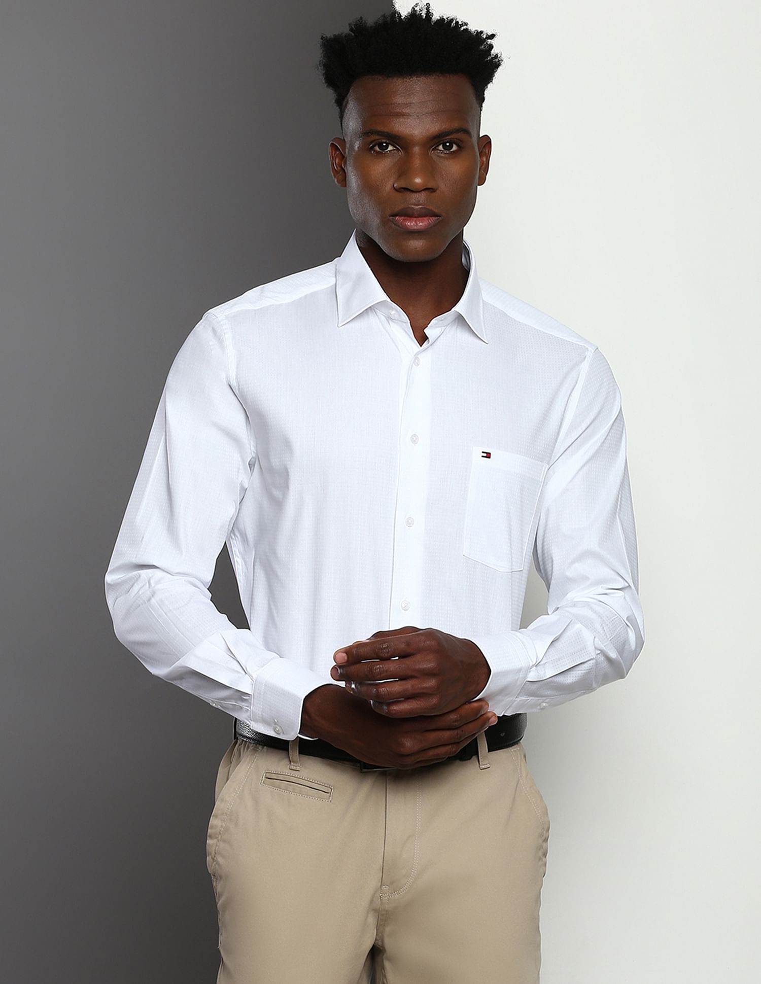 Tommy Hilfiger Solid Tonal Dobby Cotton Shirt