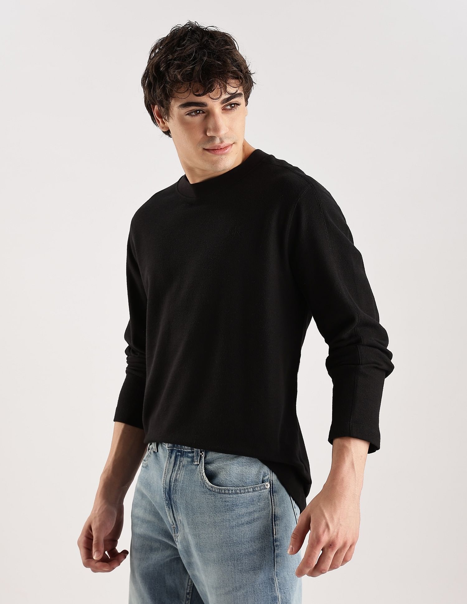 Calvin Klein Jeans Solid Relaxed-Fit Cotton T-Shirt