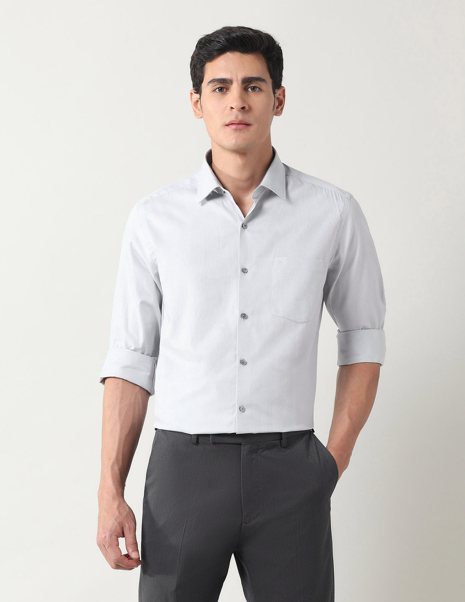 Arrow Manhattan Slim Fit Pure Cotton Twill Shirt