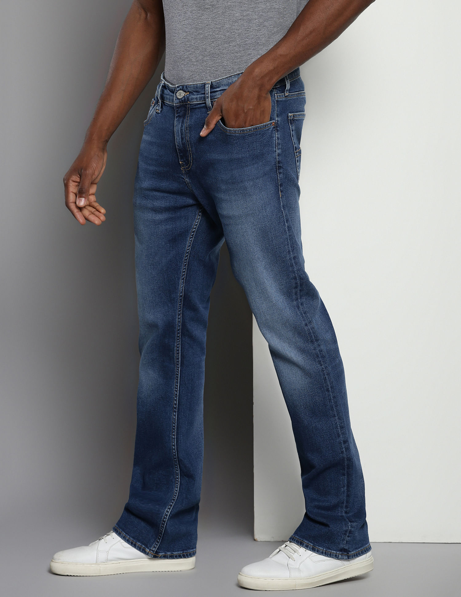 Tommy Hilfiger Ryan Bootcut Stone Wash Jeans
