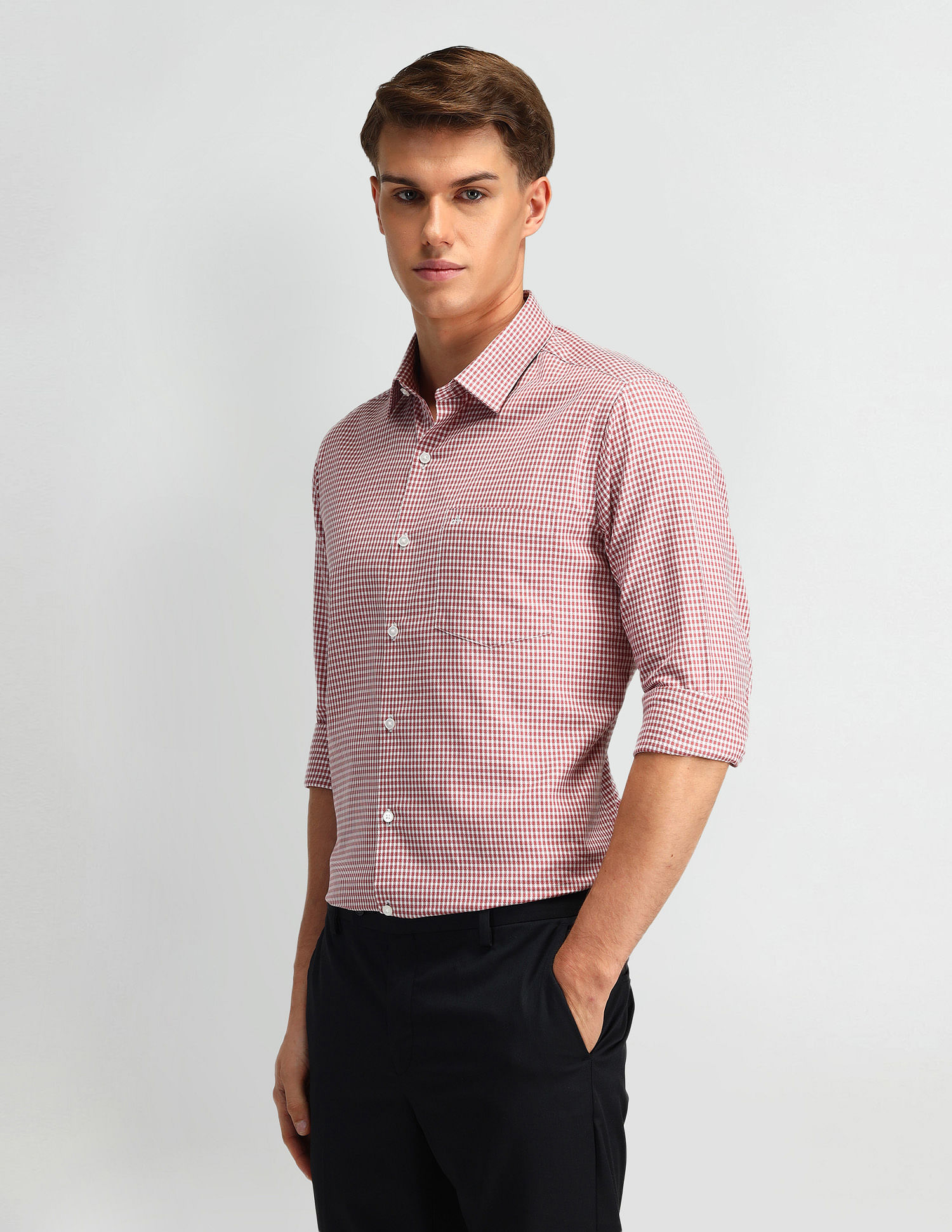 Arrow Pure Cotton Manhattan Slim Fit Shirt