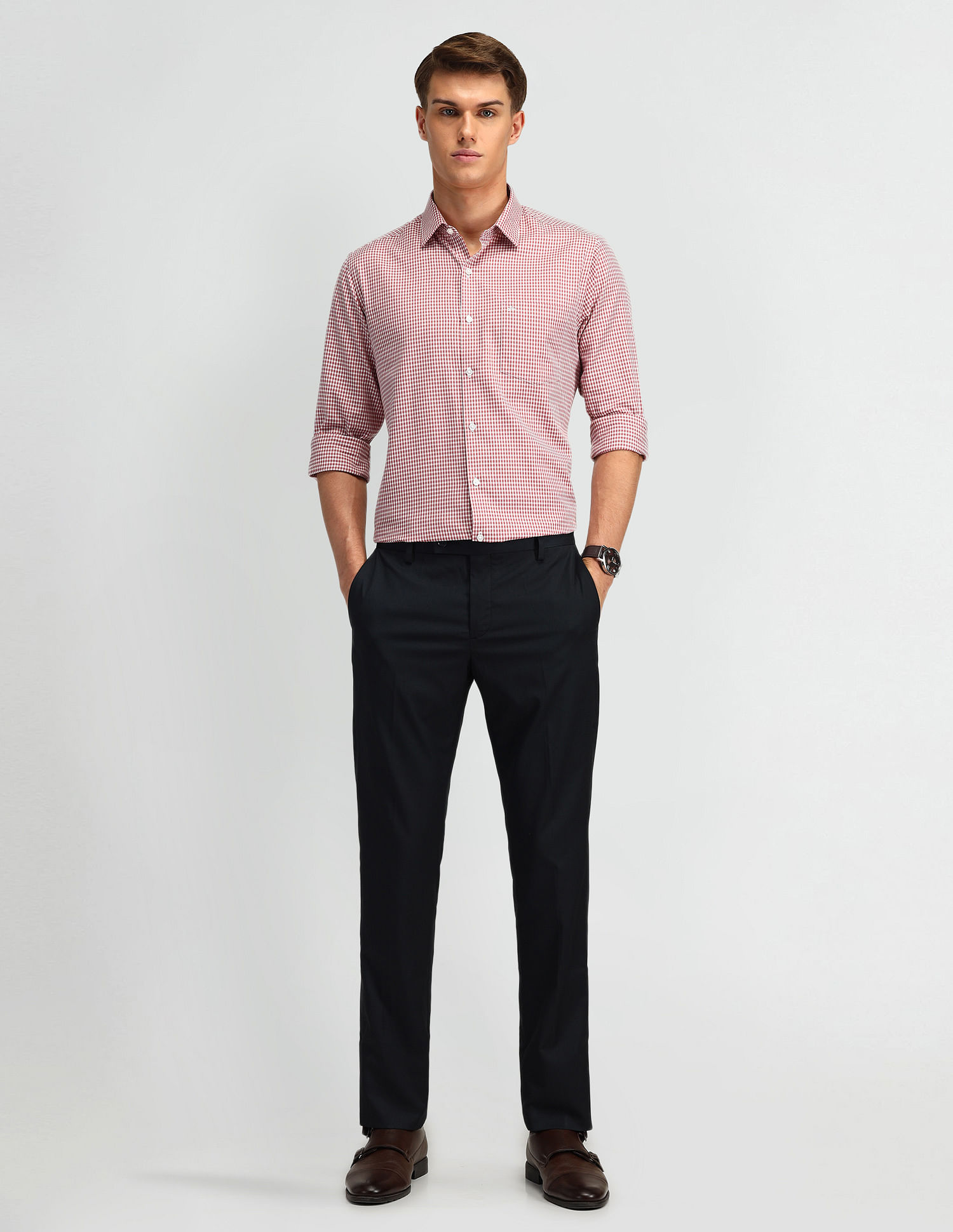 Arrow Pure Cotton Manhattan Slim Fit Shirt