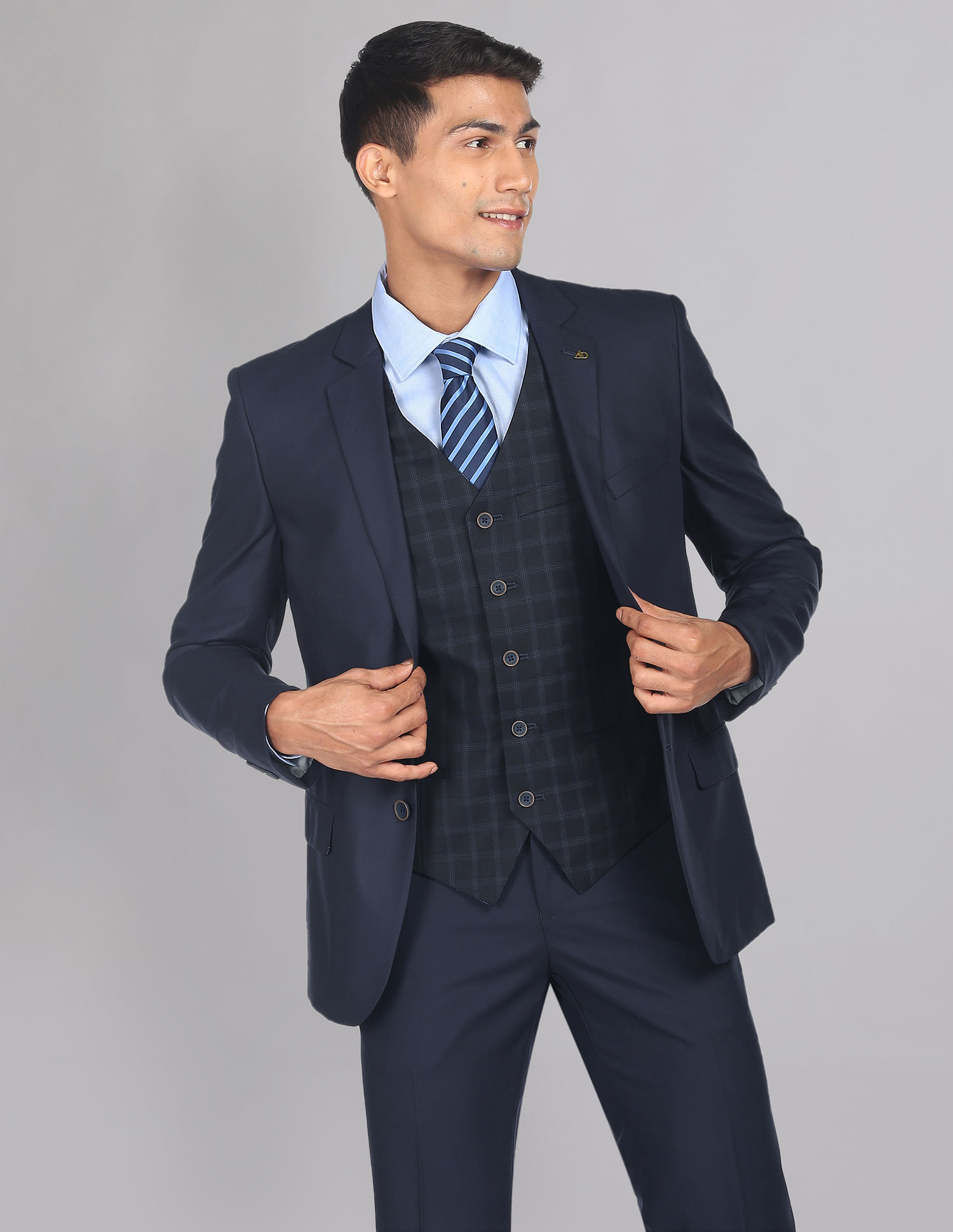 AD by Arvind Tailored Regular Fit Solid Twill Three Piece Suit
