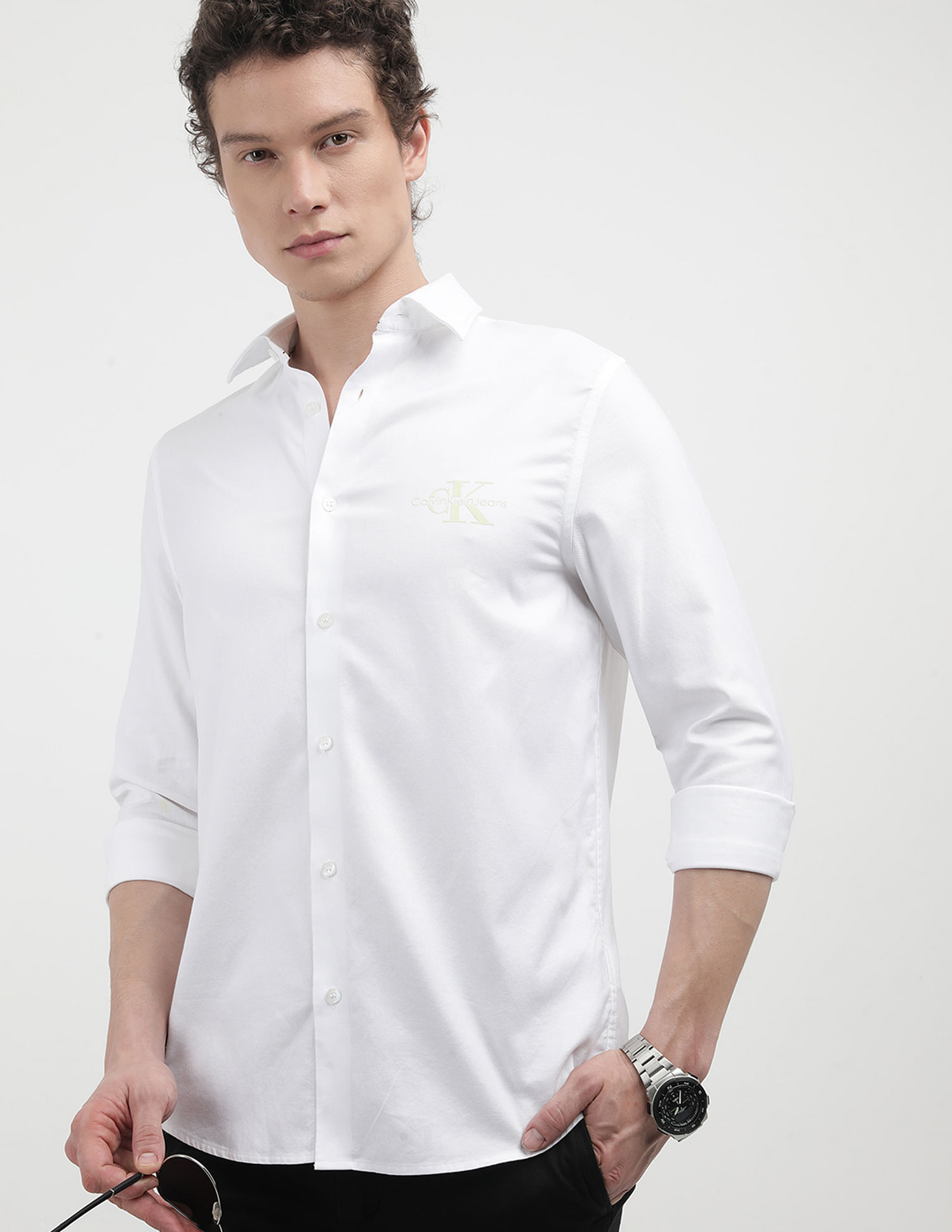 Calvin Klein Solid Slim Fit Shirt