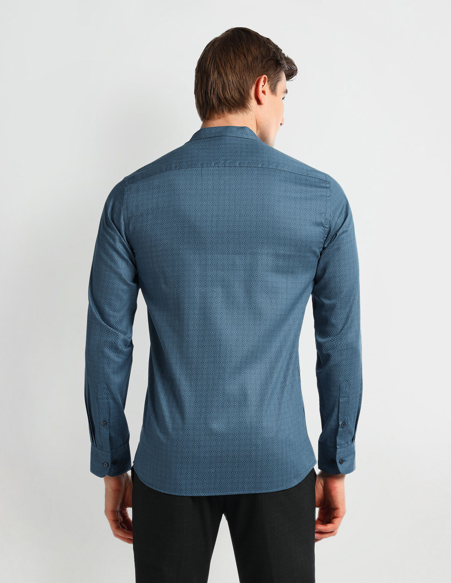 Arrow Geometric Printed Manhattan Slim Fit Shirt