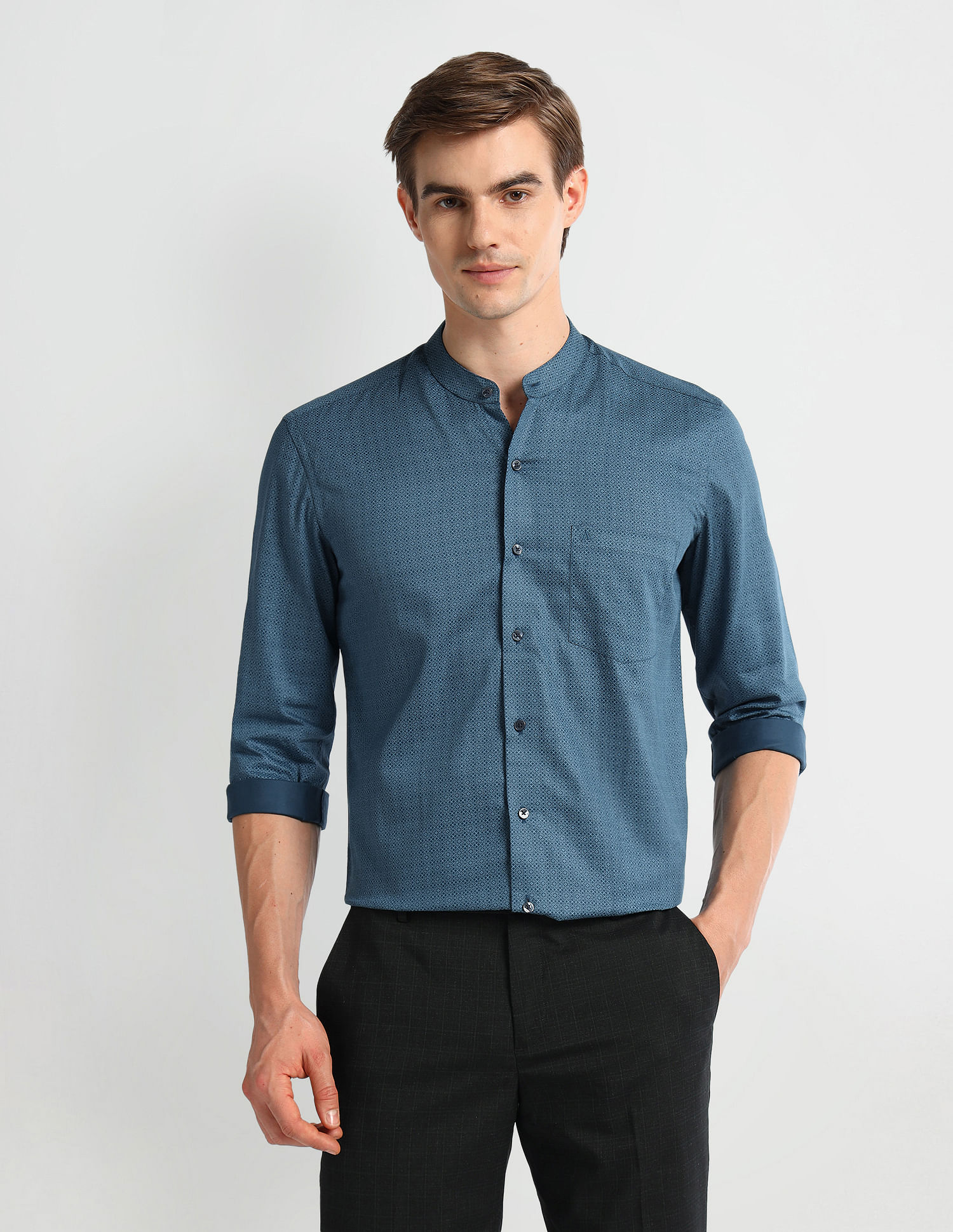 Arrow Geometric Printed Manhattan Slim Fit Shirt