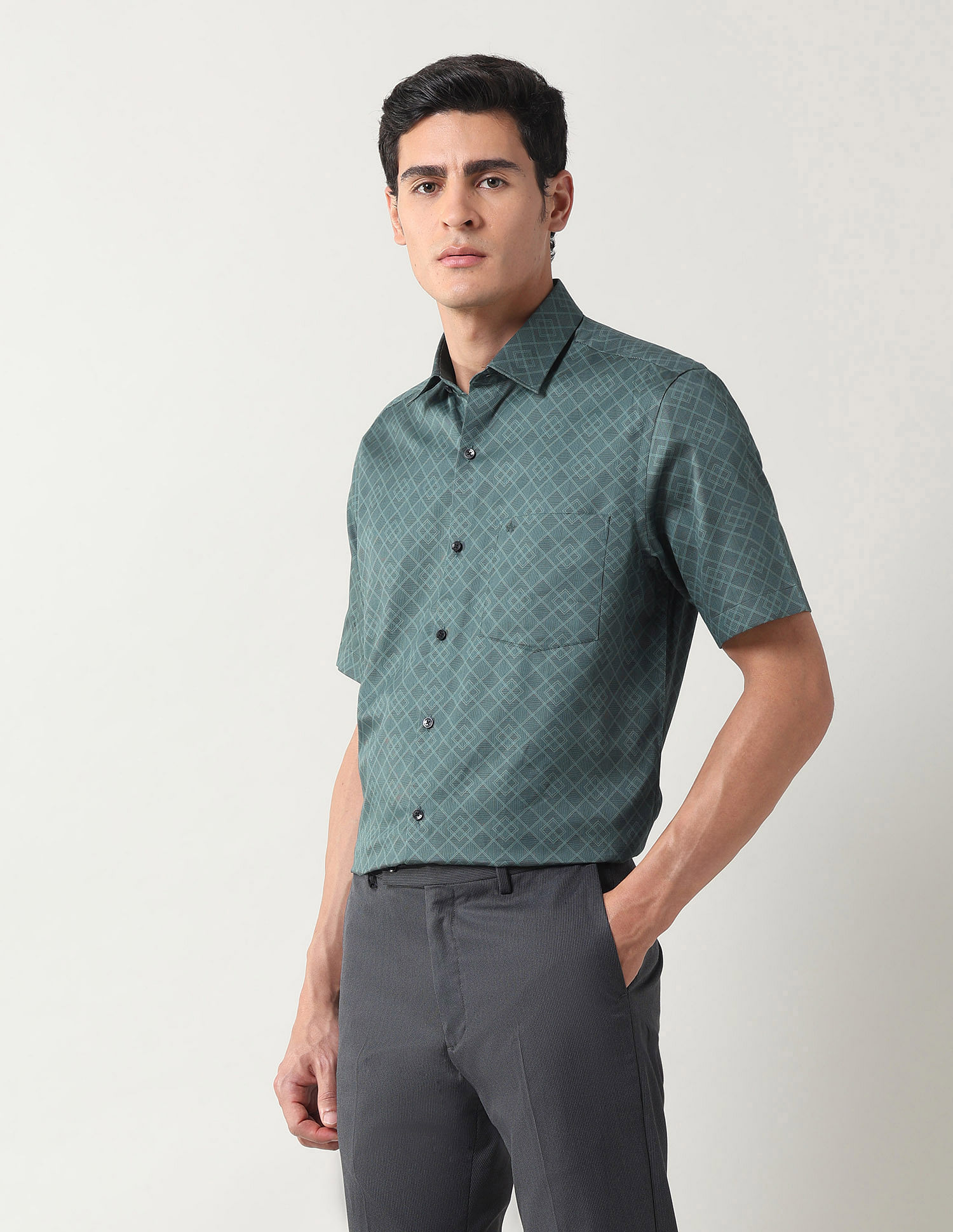 Arrow Geometric Printed Liberty Classic Fit Shirt