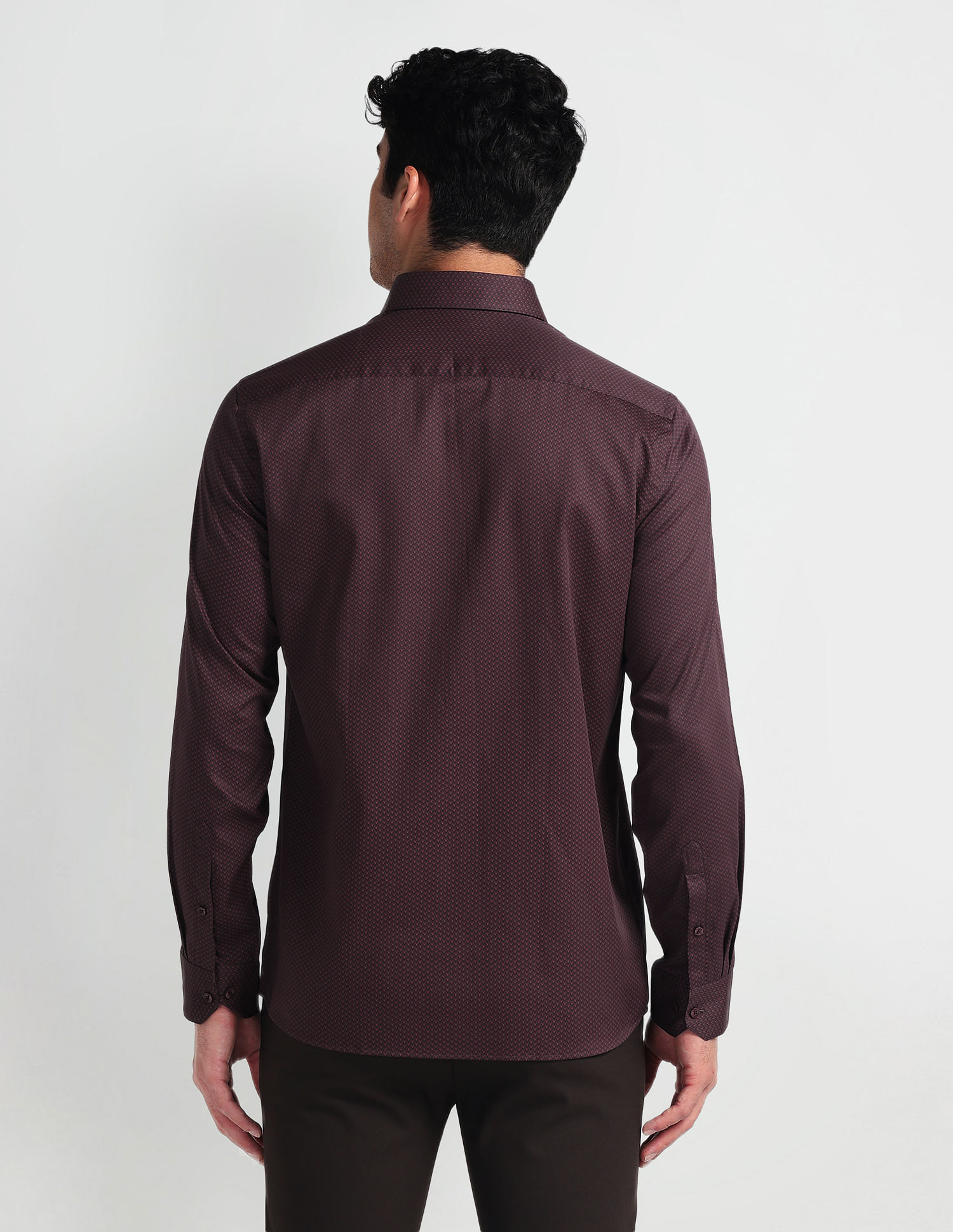 Arrow Manhattan Slim Fit Pattern Shirt