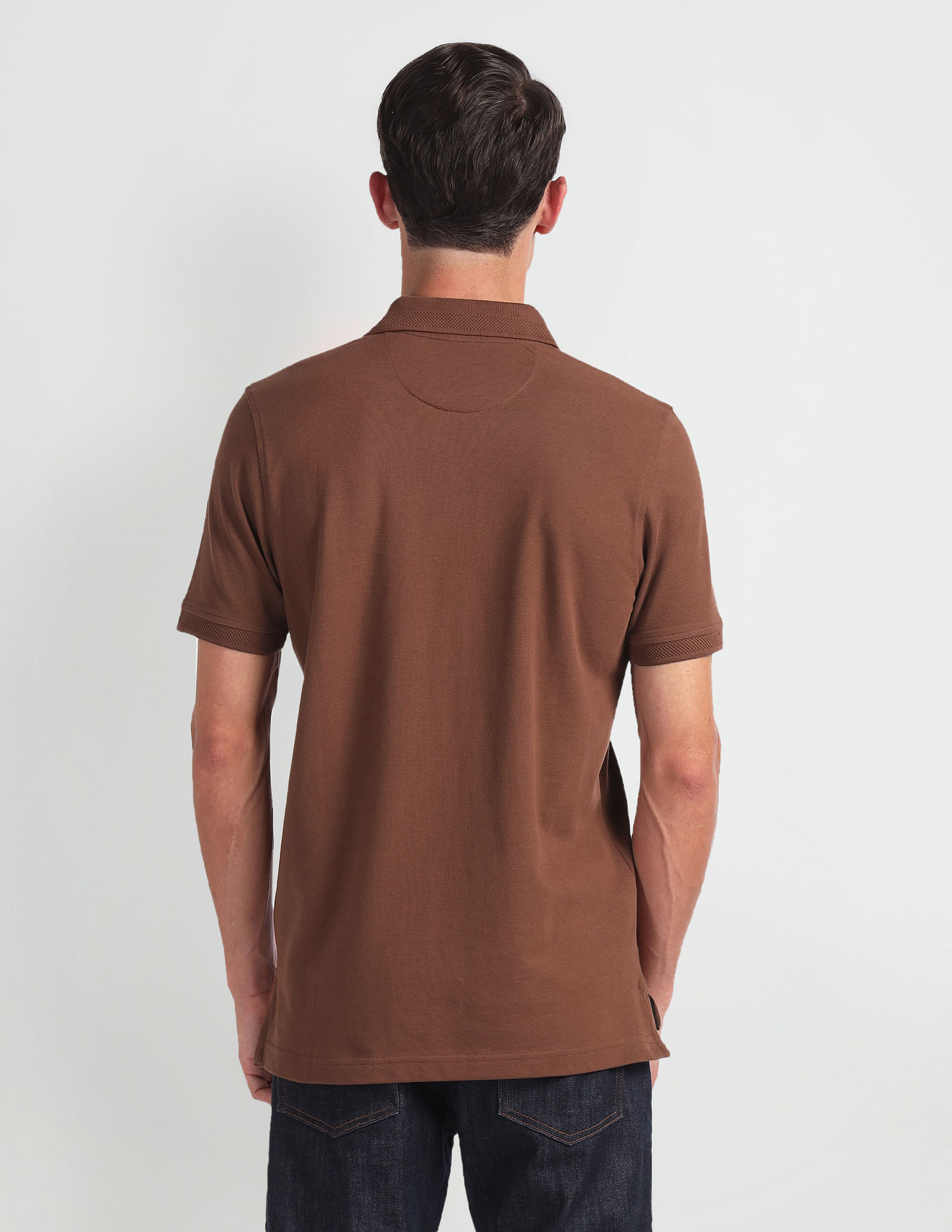 Arrow Sports Patterned Collar Solid Polo Shirt