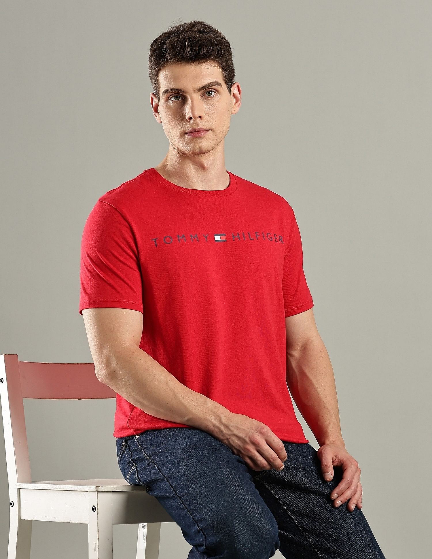 Tommy Hilfiger Logo Regular-Fit Cotton T-Shirt