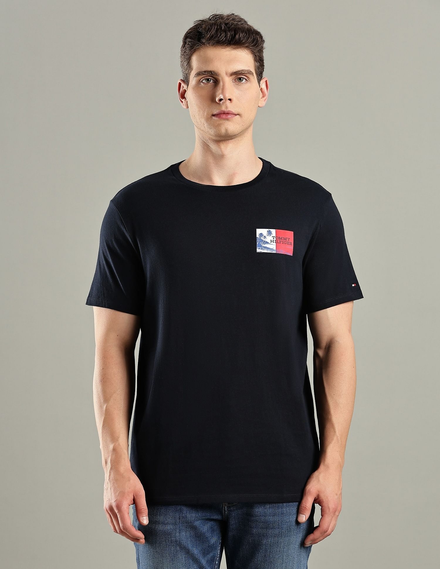 Tommy Hilfiger Graphic Regular-Fit Cotton T-Shirt