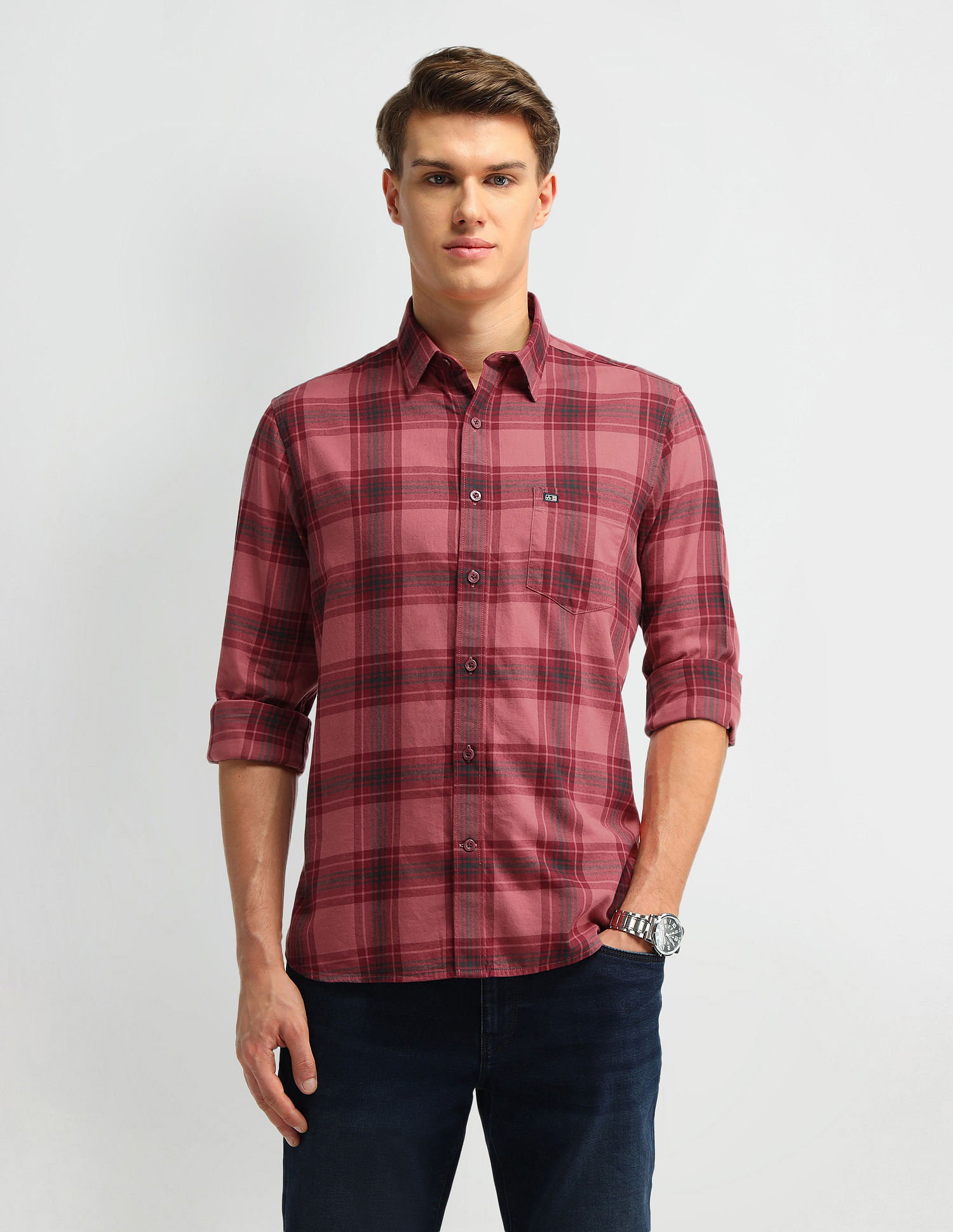 Arrow Sport Tailored Fit Cotton Shirt