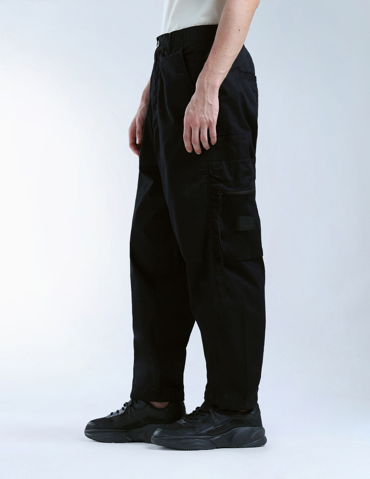 Flying Machine Mid Rise Twill Loose Fit Cargos
