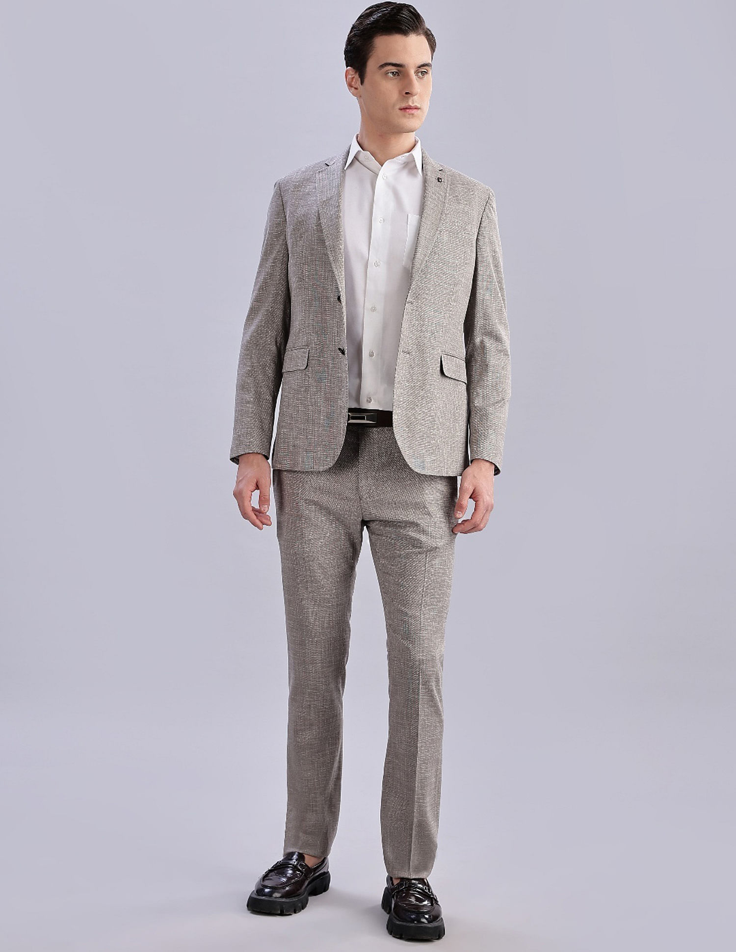 Tommy Hilfiger Self-Design Regular-Fit Polyester Single Breasted Blazer