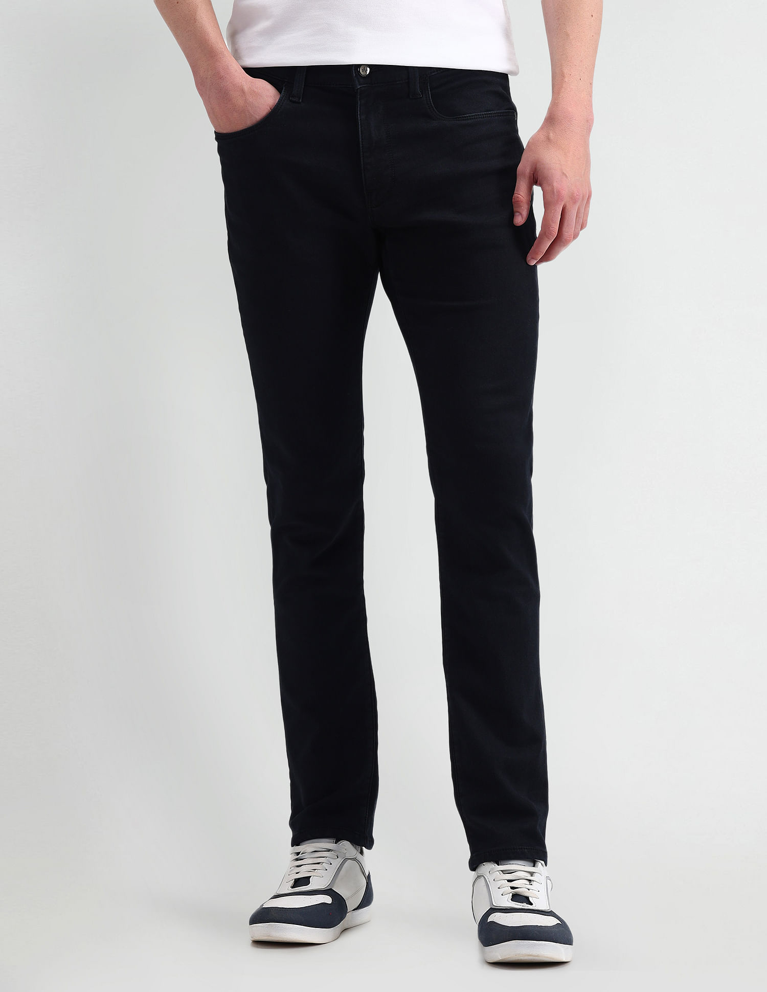 Arrow Sport Jameson Slim Fit Rinsed Jeans