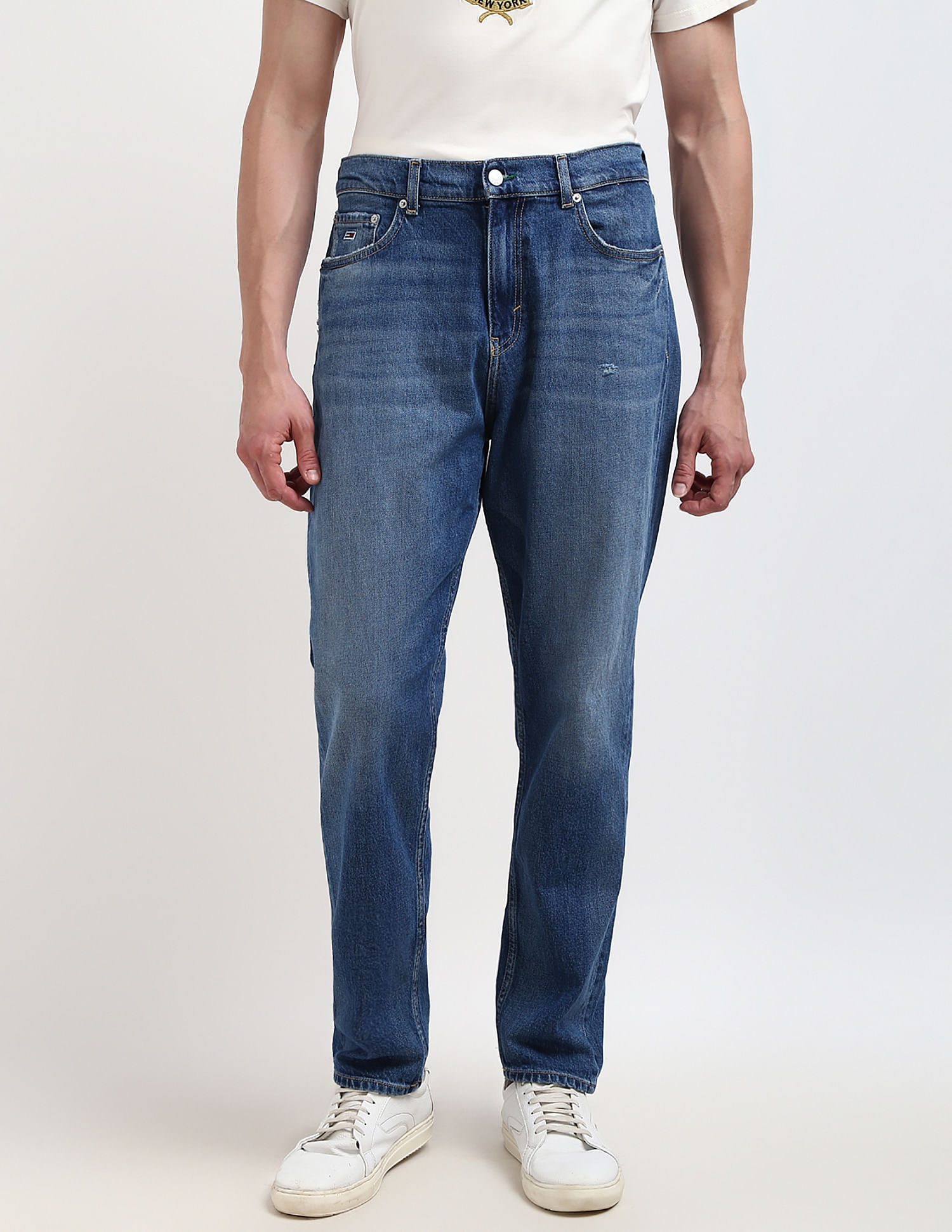 Tommy Hilfiger Mid Rise Relax Tapered Fit Jeans