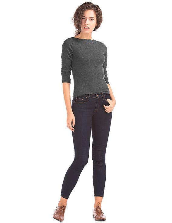 Buy GAP Women Grey Modern Long Sleeve Boat Neck Tee - NNNOW.com Buy GAP Women Grey Modern Long Sleeve Boat Neck Tee - NNNOW.com