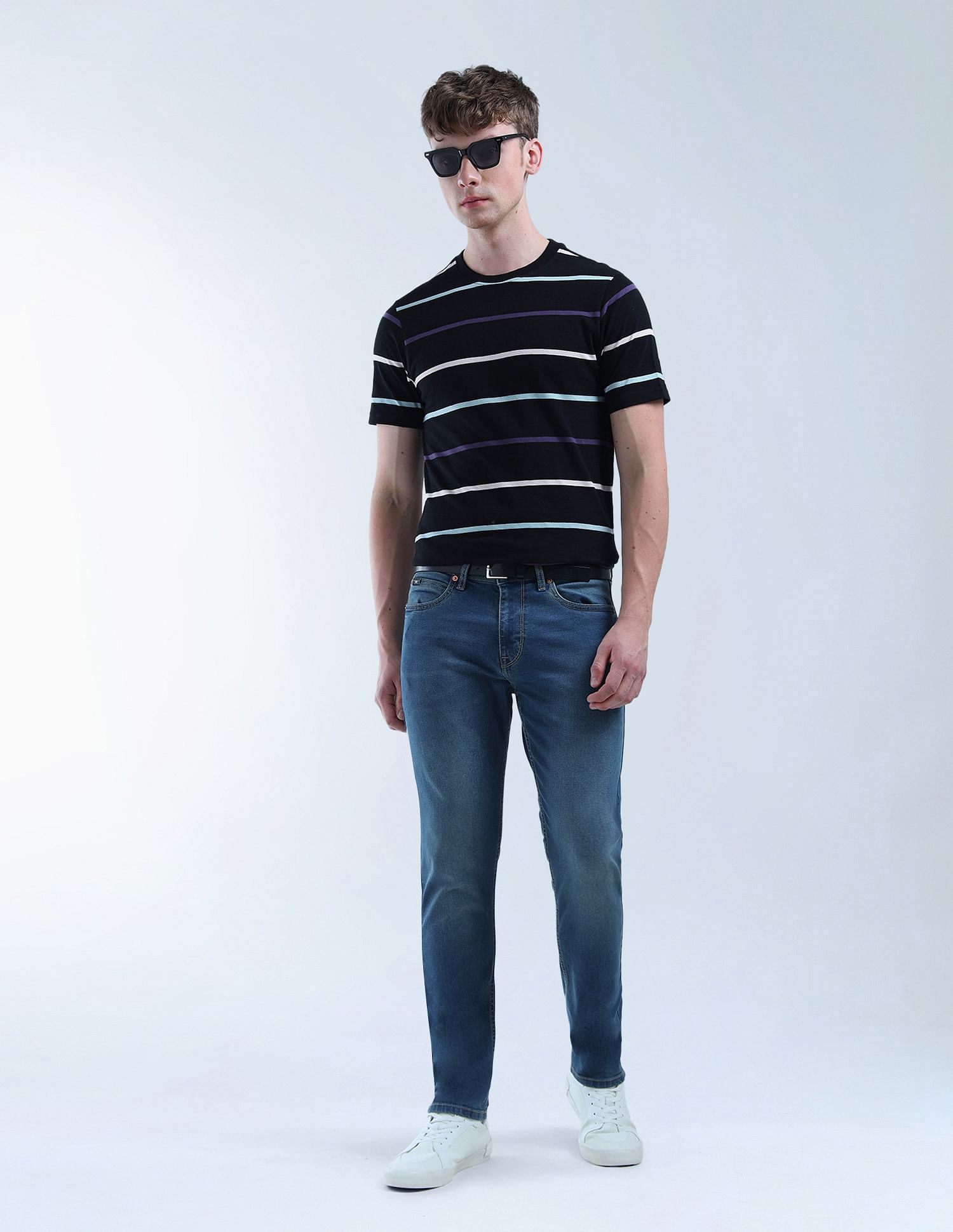 Flying Machine Slash Slim Tapered Fit Light Washed Jeans