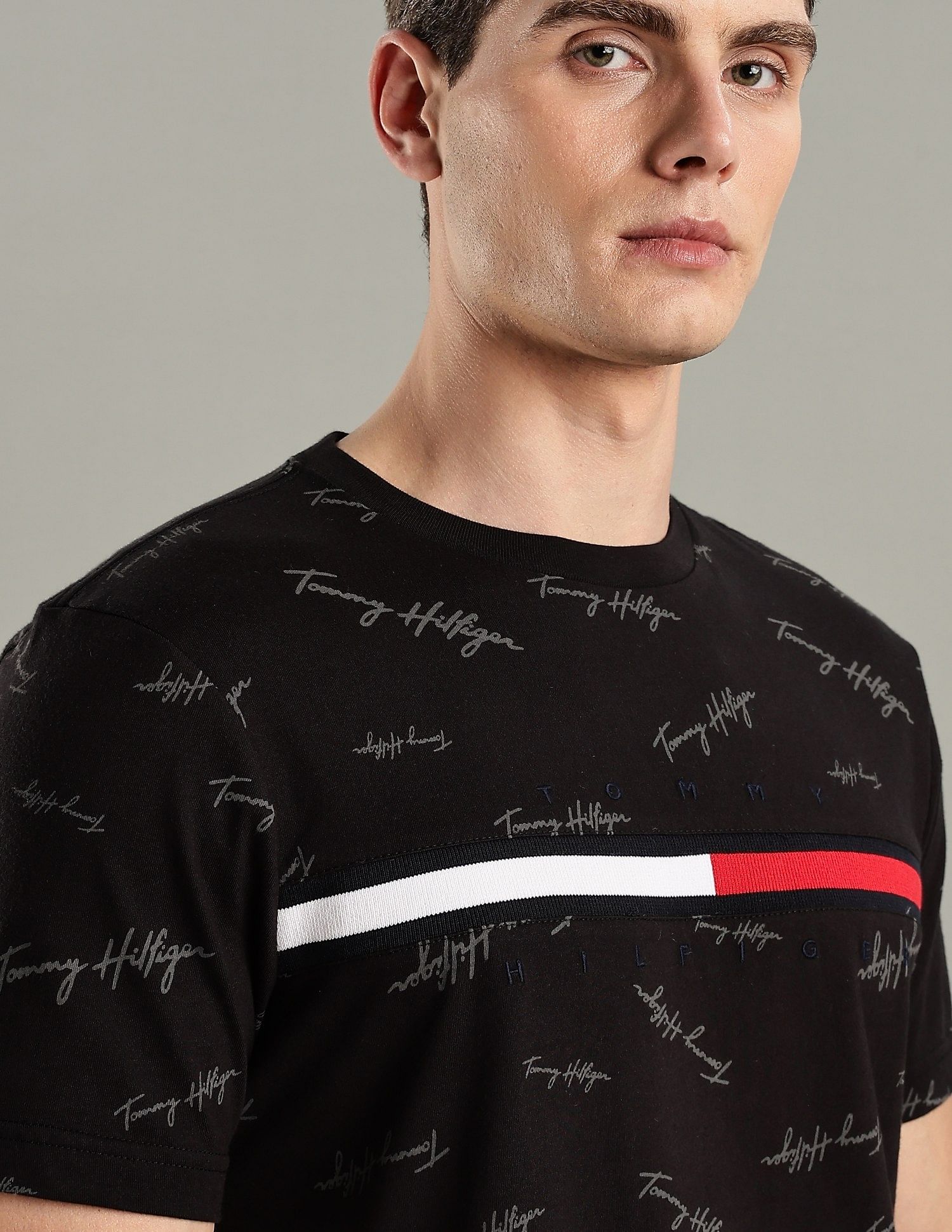 Tommy Hilfiger Logo Regular-Fit Cotton T-Shirt