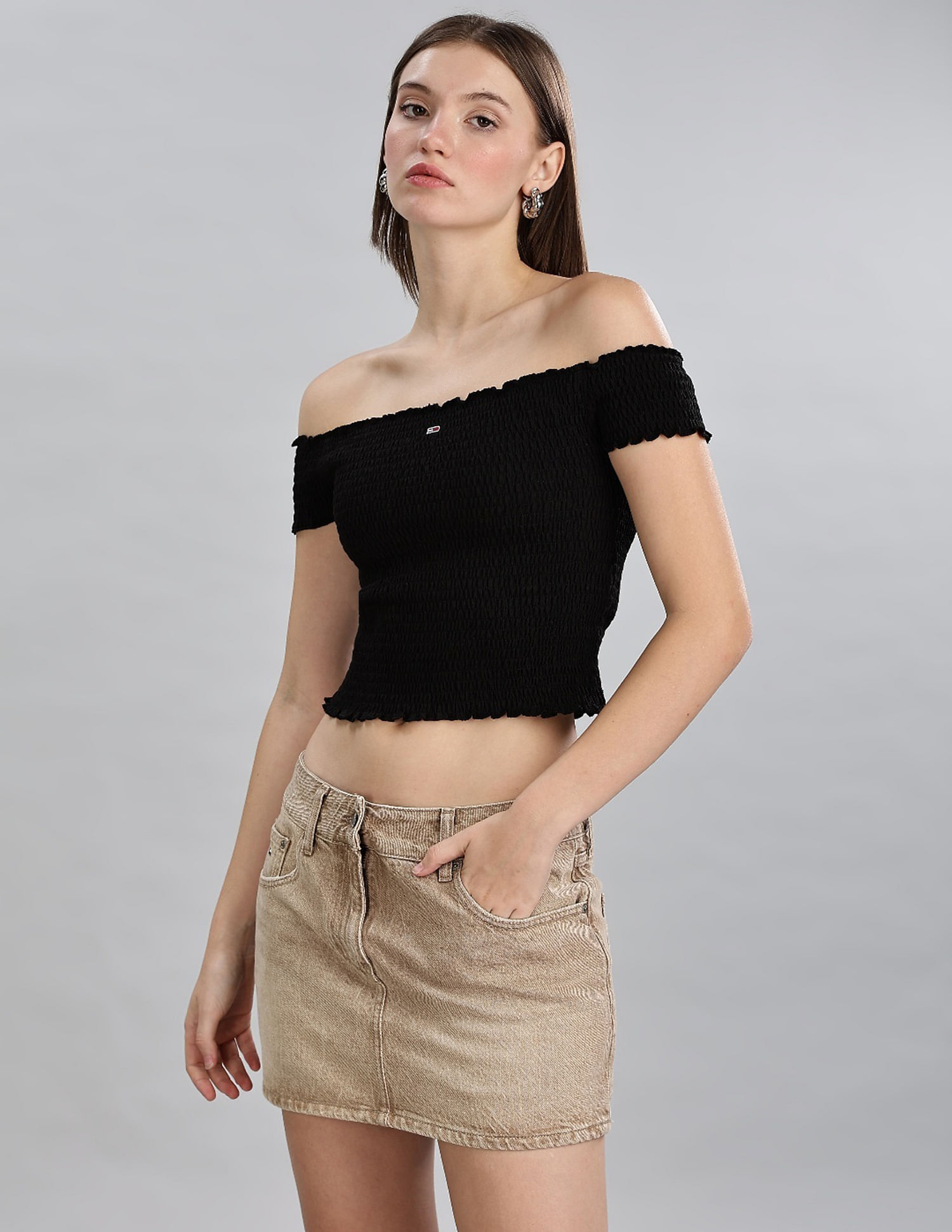 Tommy Hilfiger Regular-Fit Cotton Off-Shoulder Neck Crop Tops