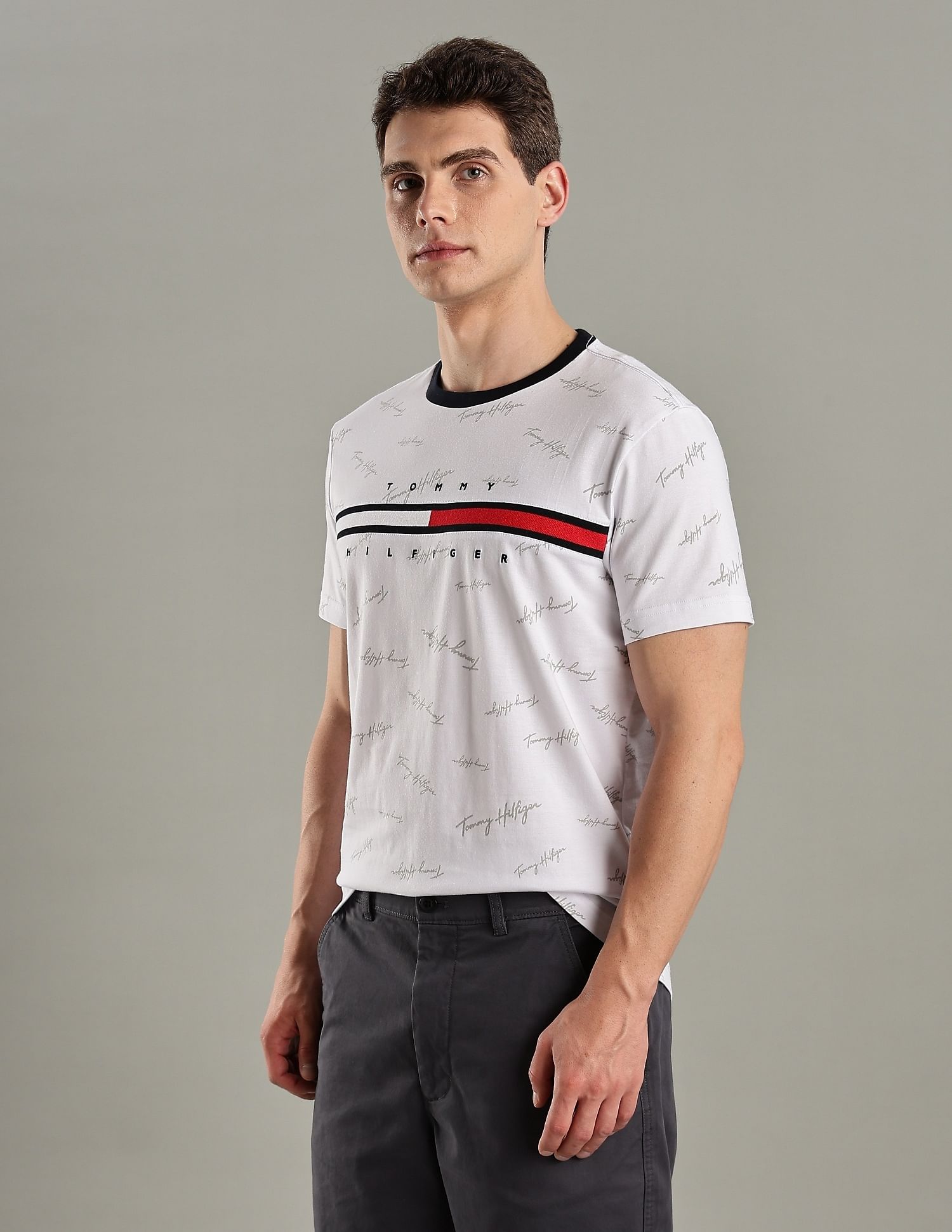 Tommy Hilfiger Logo Regular-Fit Cotton T-Shirt