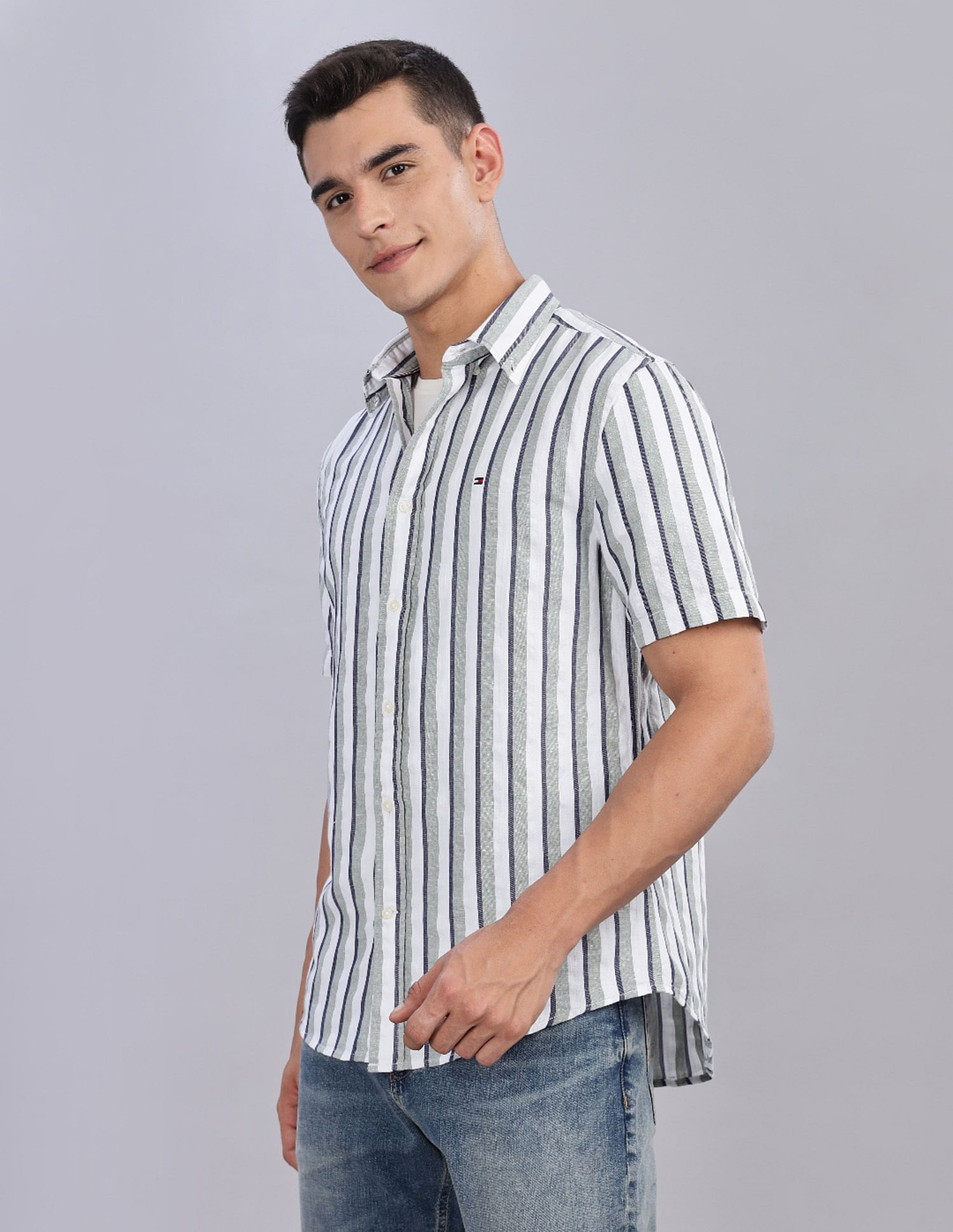 Tommy Hilfiger Striped Regular Fit Plain Woven Shirt