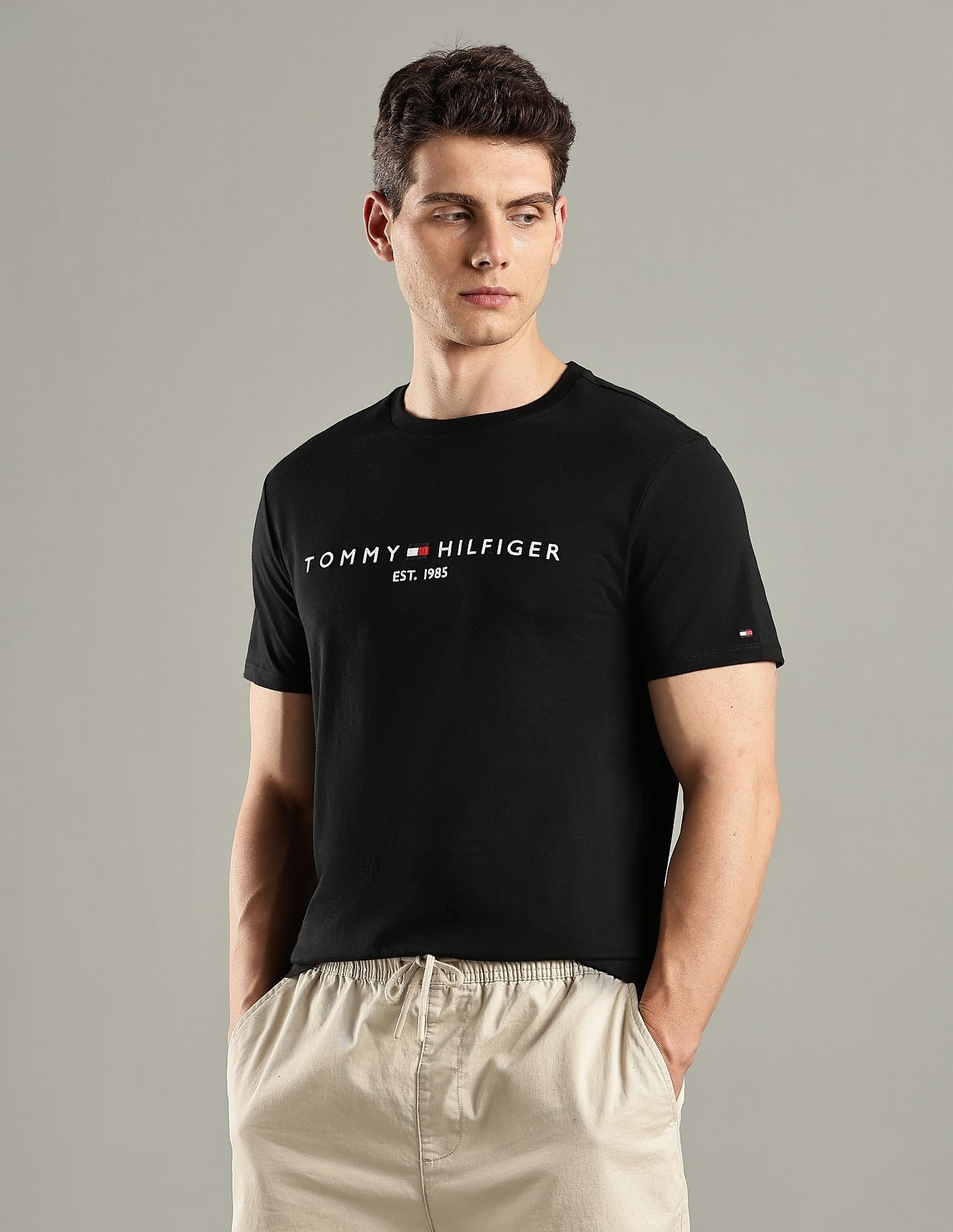 Tommy Hilfiger Logo Regular-Fit Cotton T-Shirt