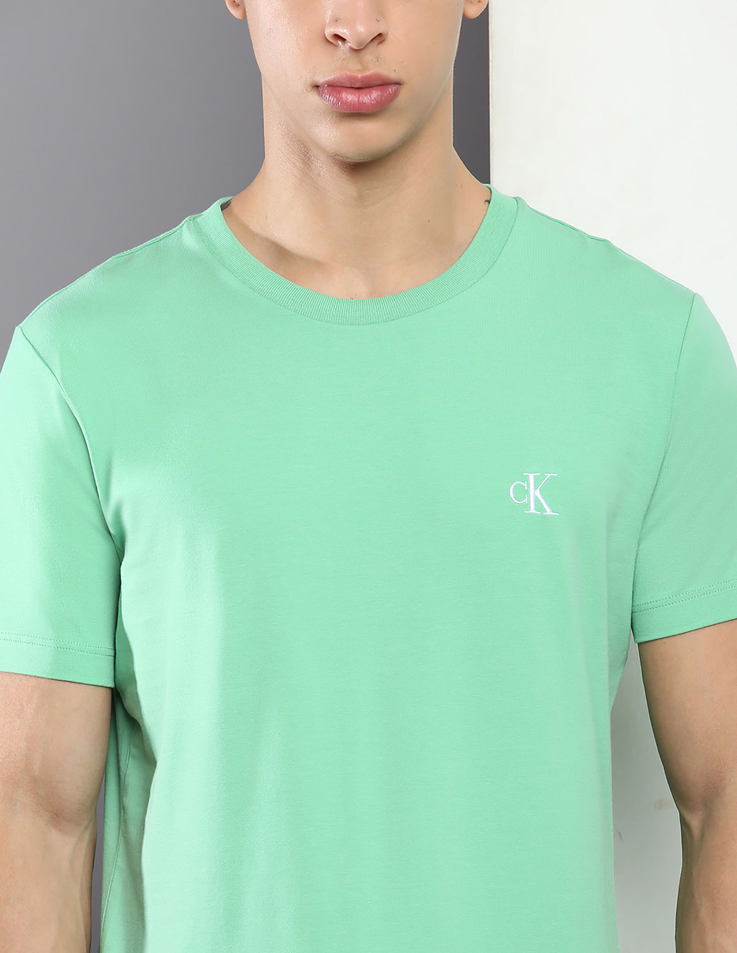 Buy Calvin Klein Jeans Crew Neck Brand Print T-Shirt - NNNOW.com