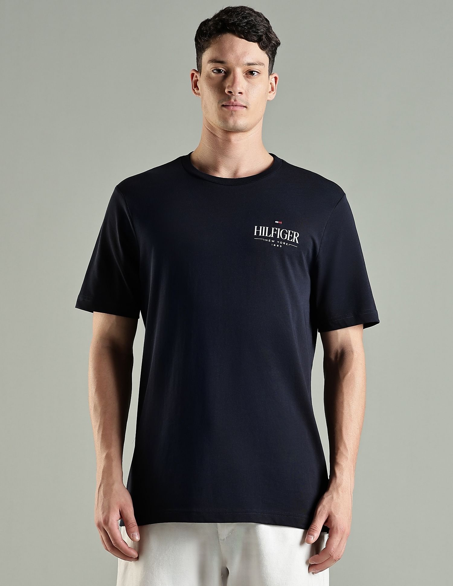 Tommy Hilfiger Kids Logo Regular Fit Cotton T-Shirt