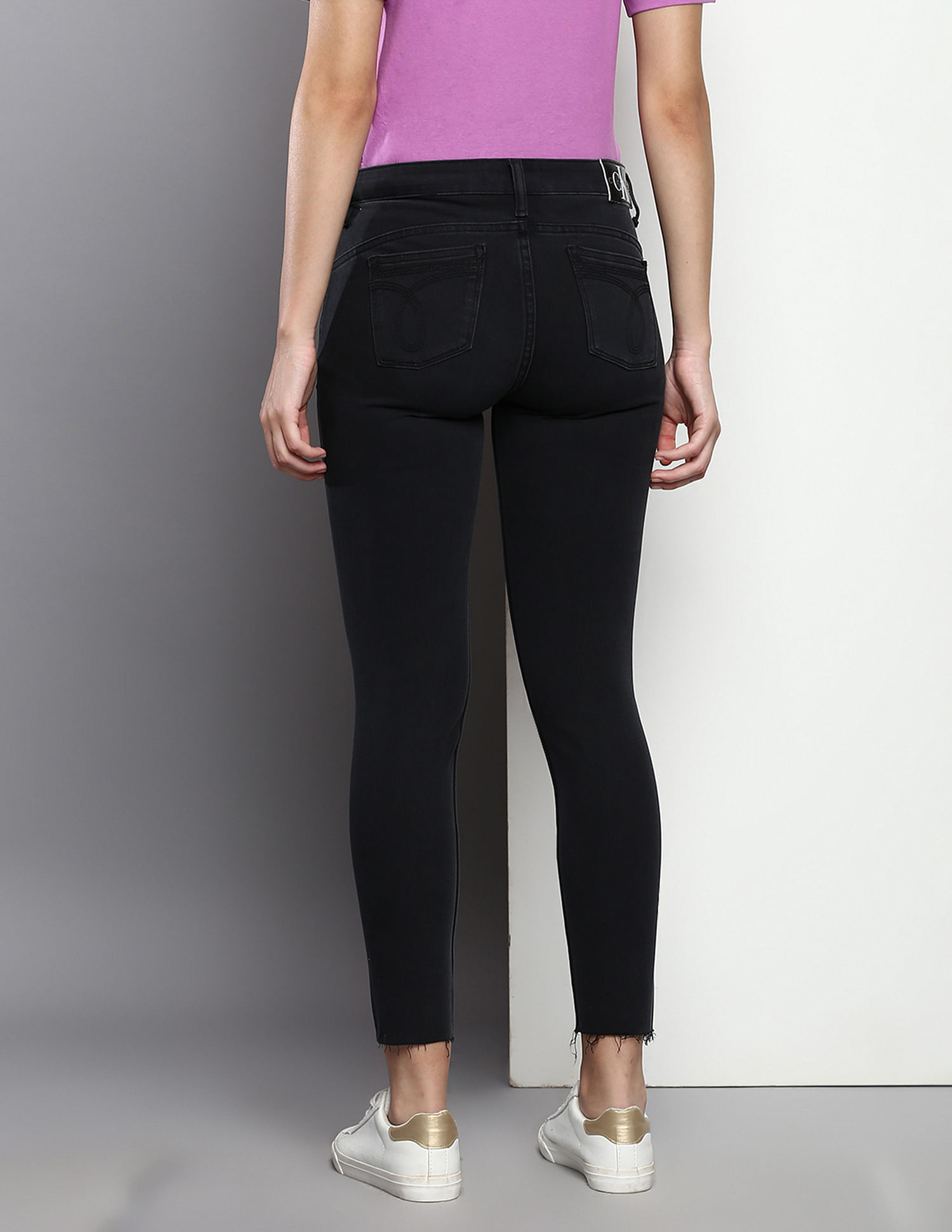 Calvin Klein Jeans Ankle Length Whiskered Jeans