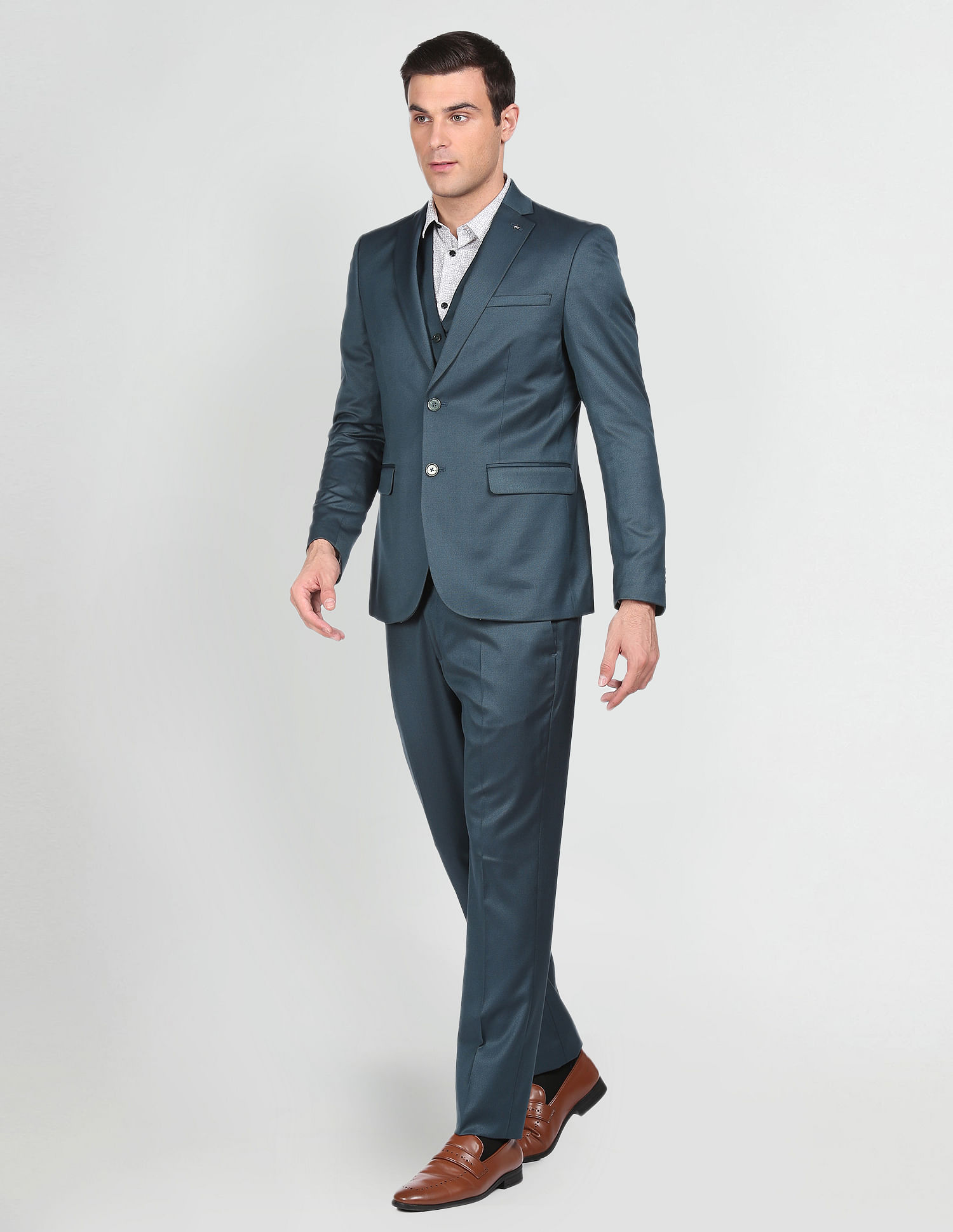 David Beckham wearing Charcoal Waistcoat Grey Dress Shirt Charcoal Dress  Pants Black Tie  Lookastic