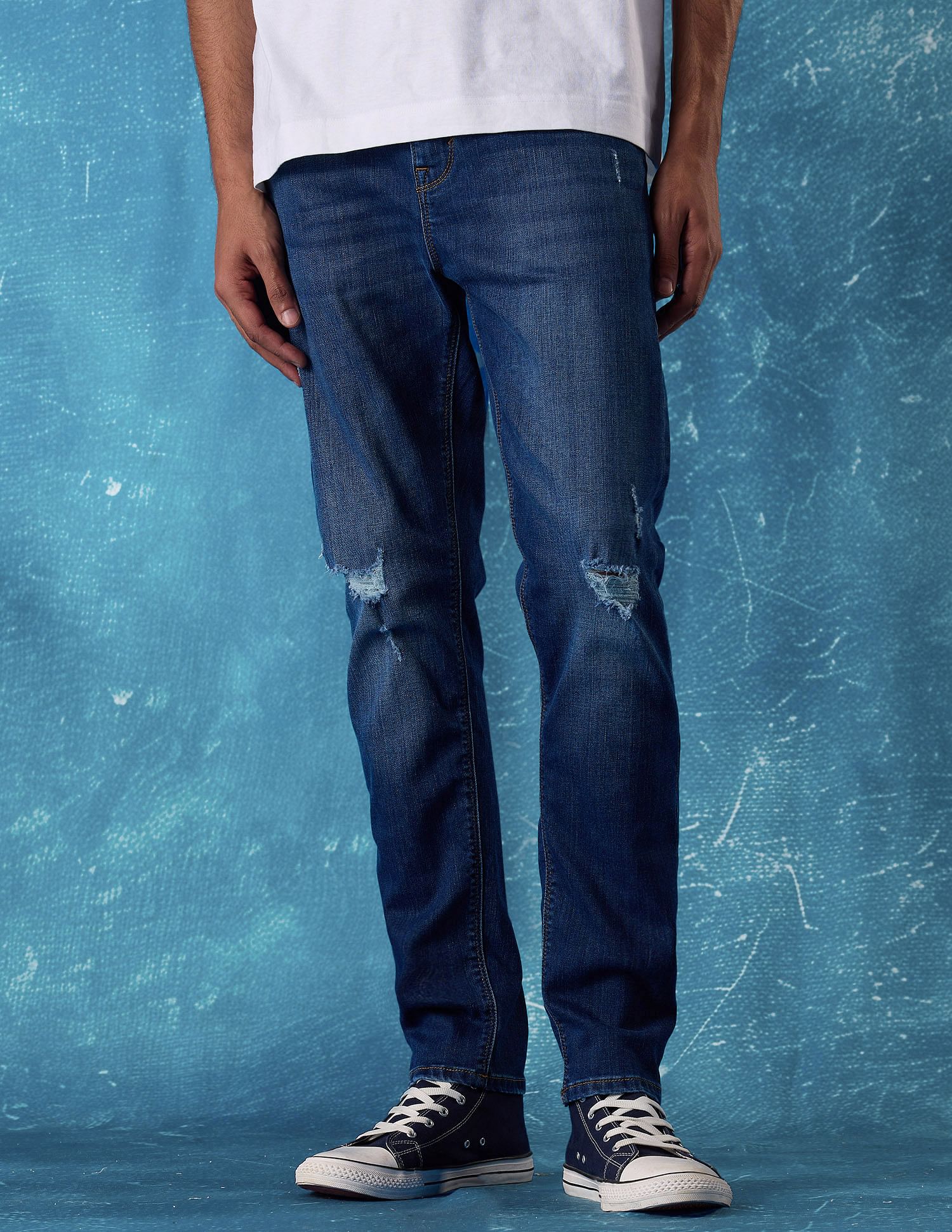 Flying Machine Men Slash Slim Tapered Fit Jeans