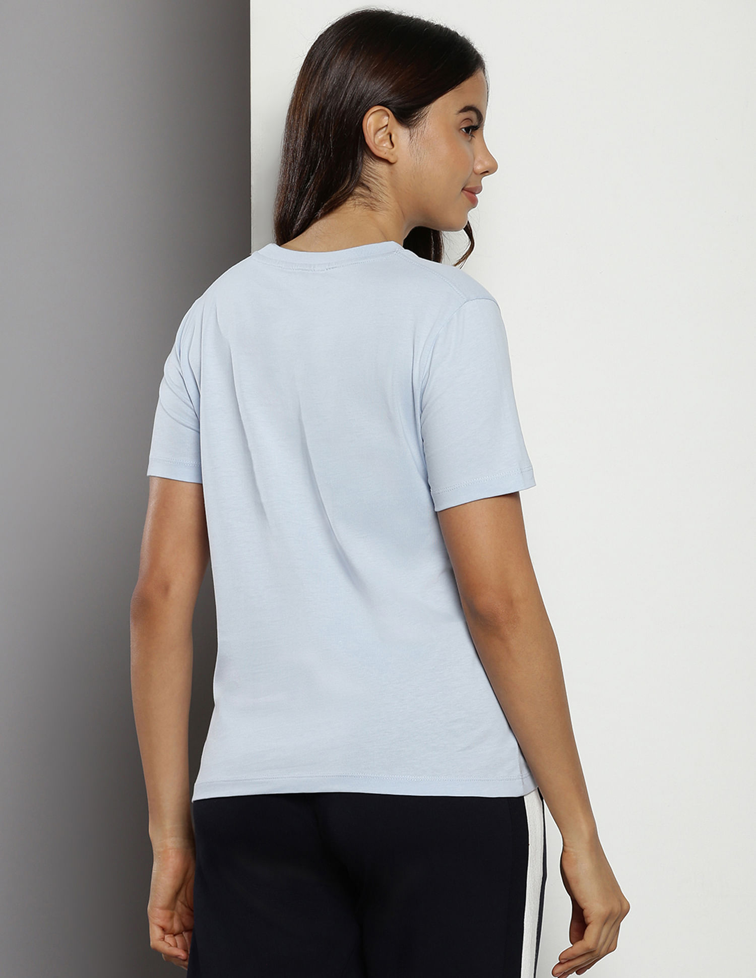 Tommy Hilfiger Script Logo Organic Cotton T-Shirt