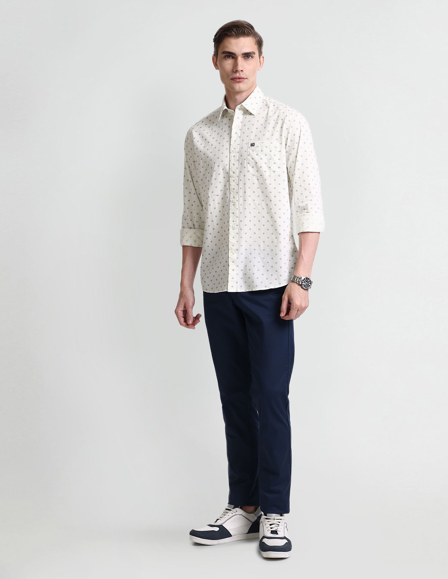 Arrow Sport Manhattan Slim Dobby Shirt