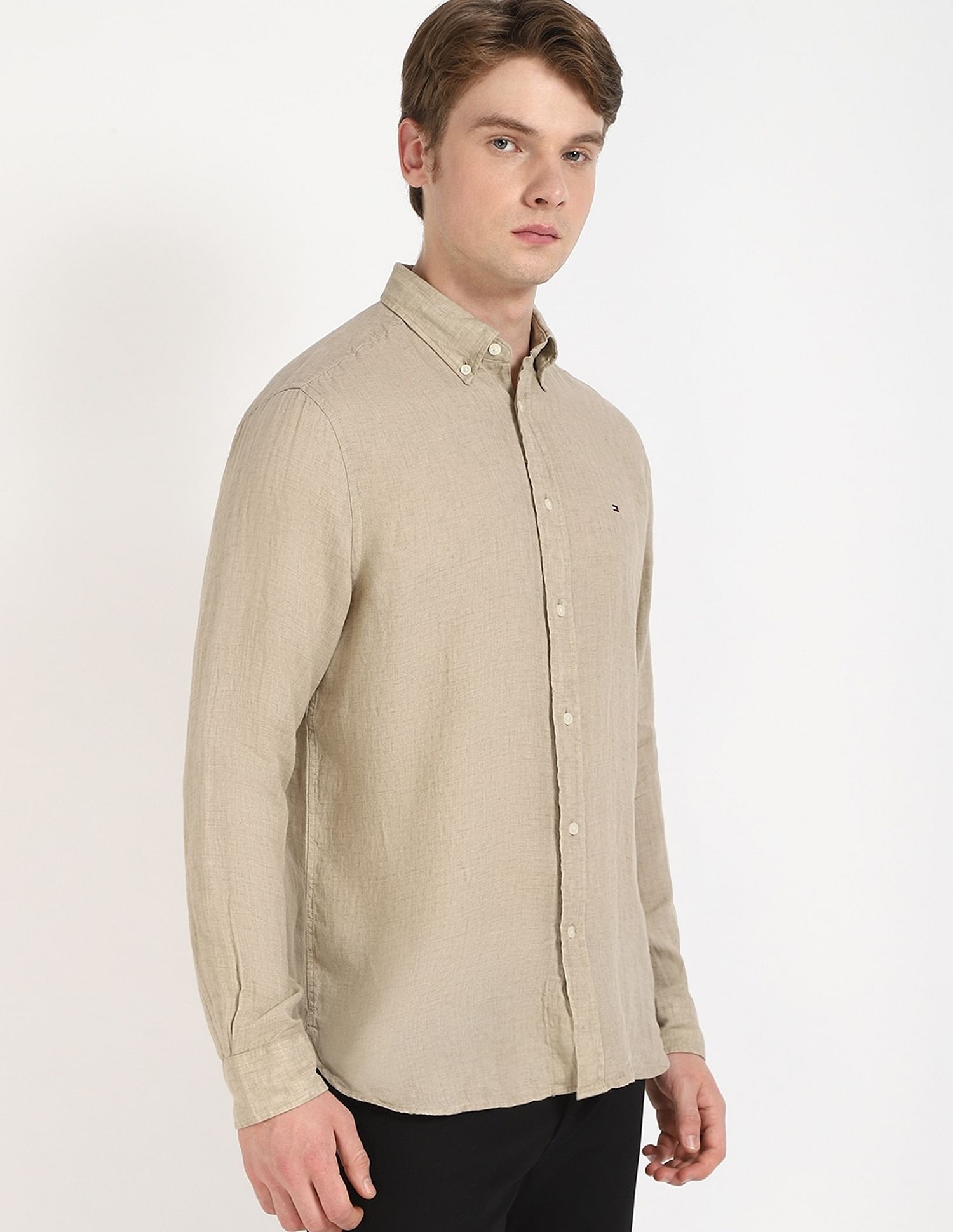Tommy Hilfiger Solid Regular-Fit Linen Shirt