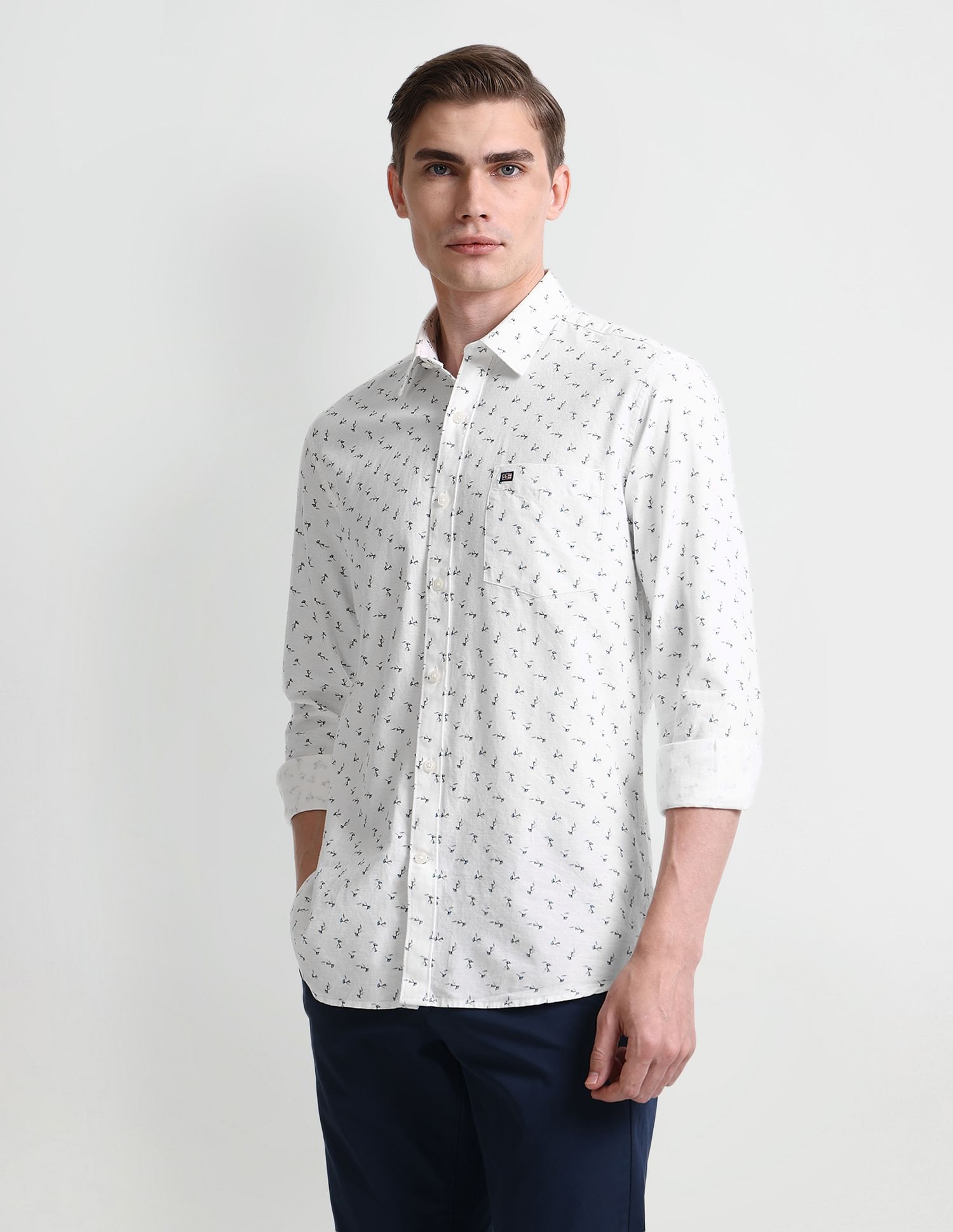 Arrow Sport Manhattan Slim Fit Floral Print Shirt