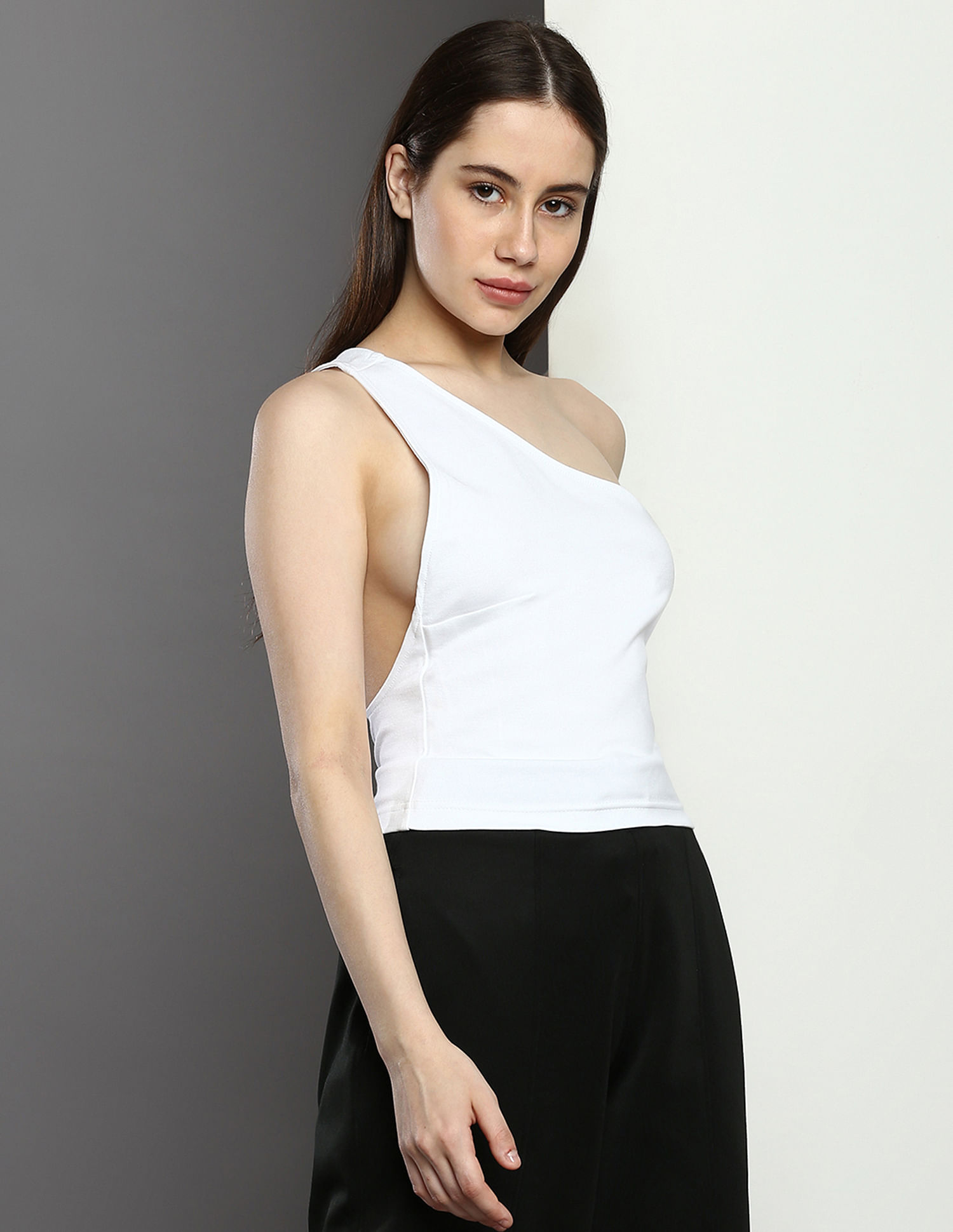 Buy Calvin Klein Jeans One Shoulder Solid T-Shirt - NNNOW.com