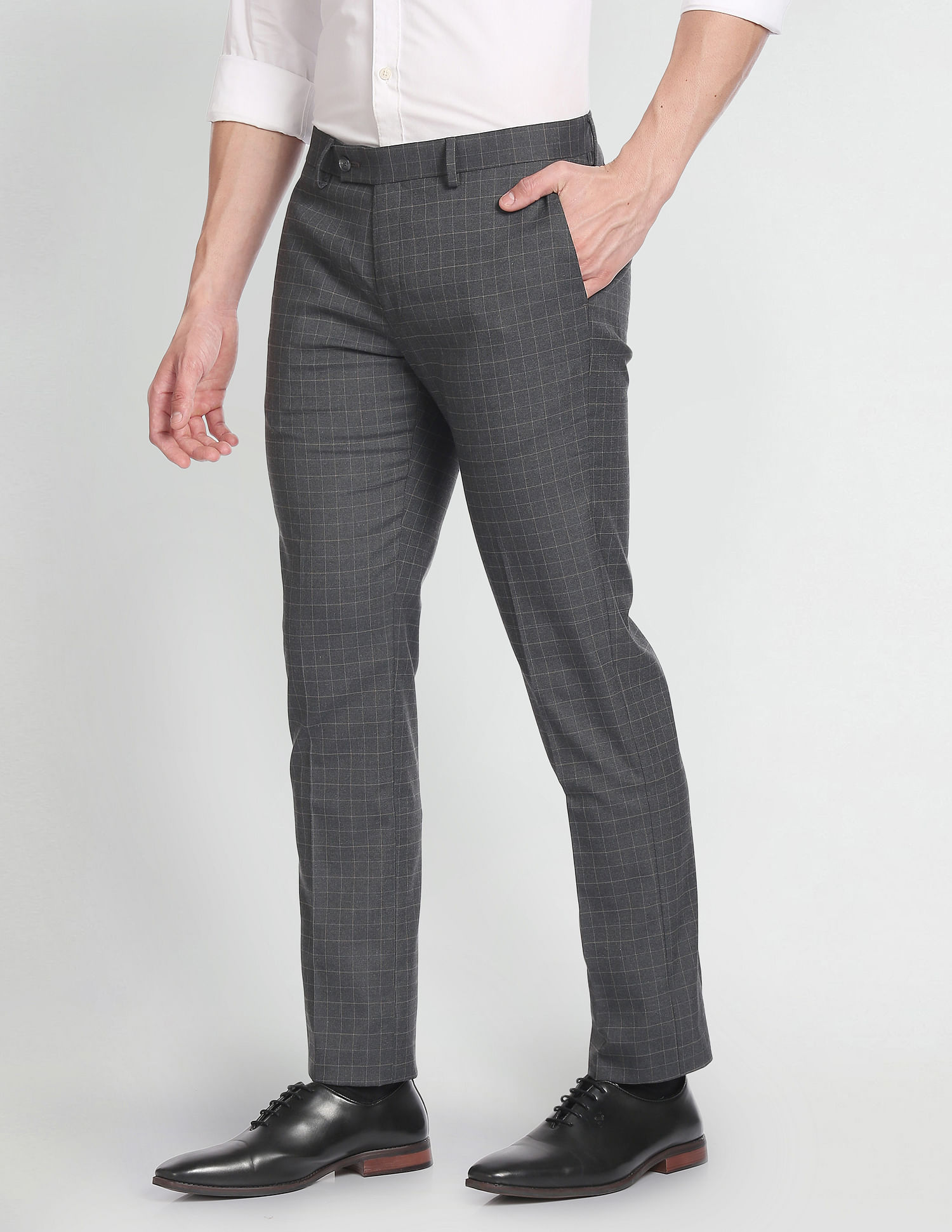 Buy Men Navy Check Slim Fit Formal Trousers Online - 670825 | Peter England