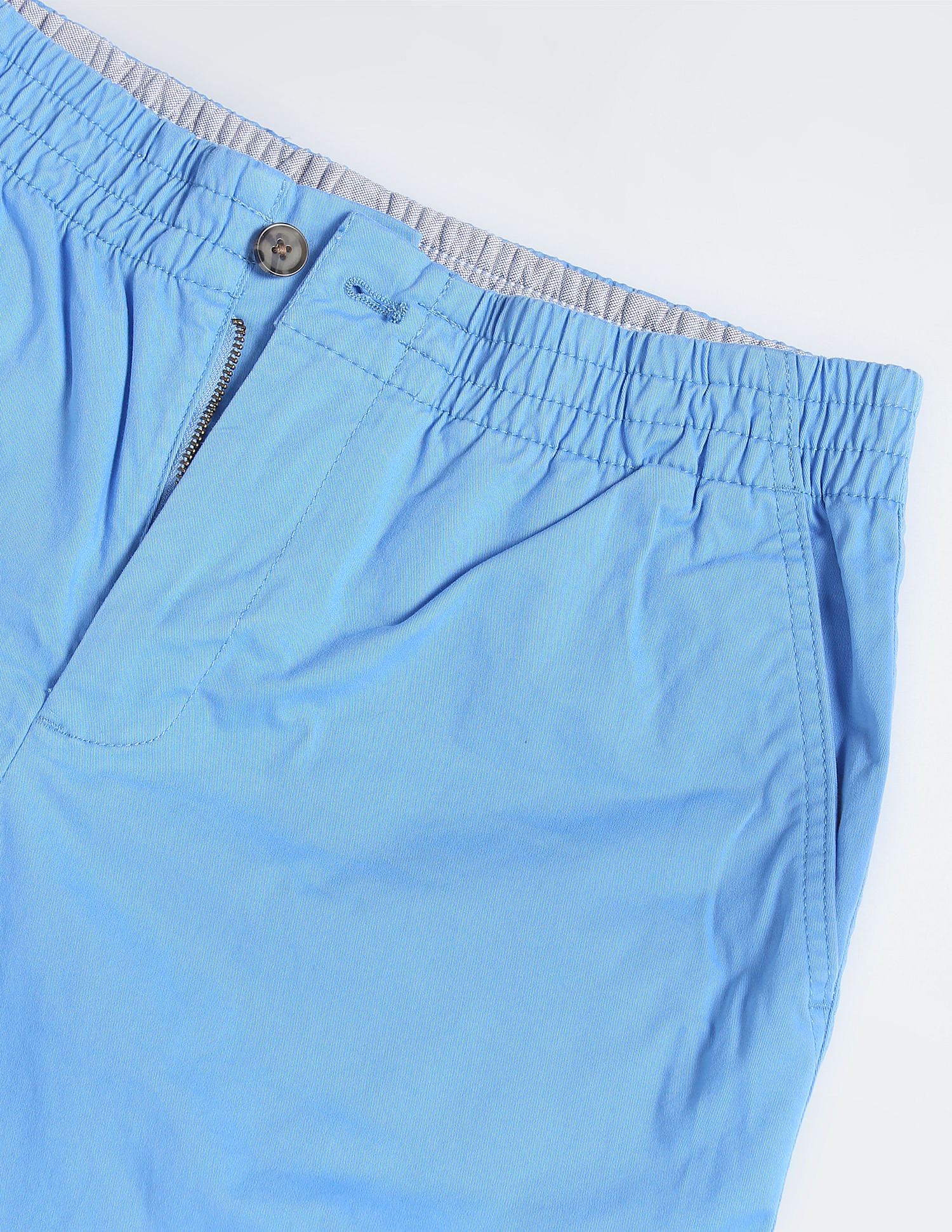 Tommy Hilfiger Mid Rise Solid Shorts