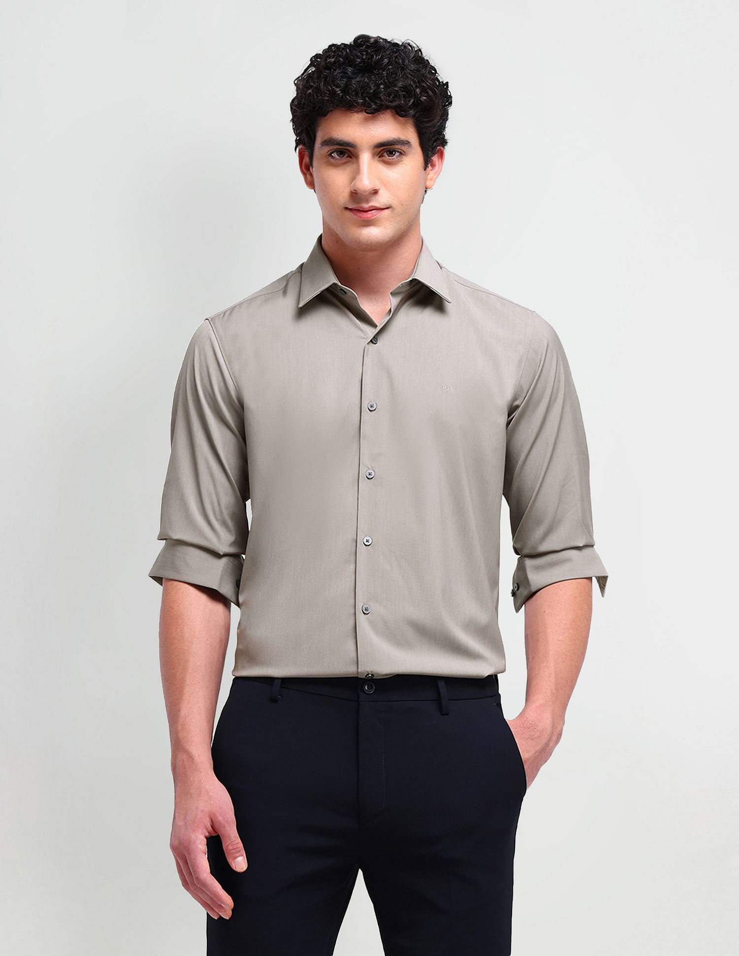 Arrow Newyork Manhattan Slim Fit Twill Shirt