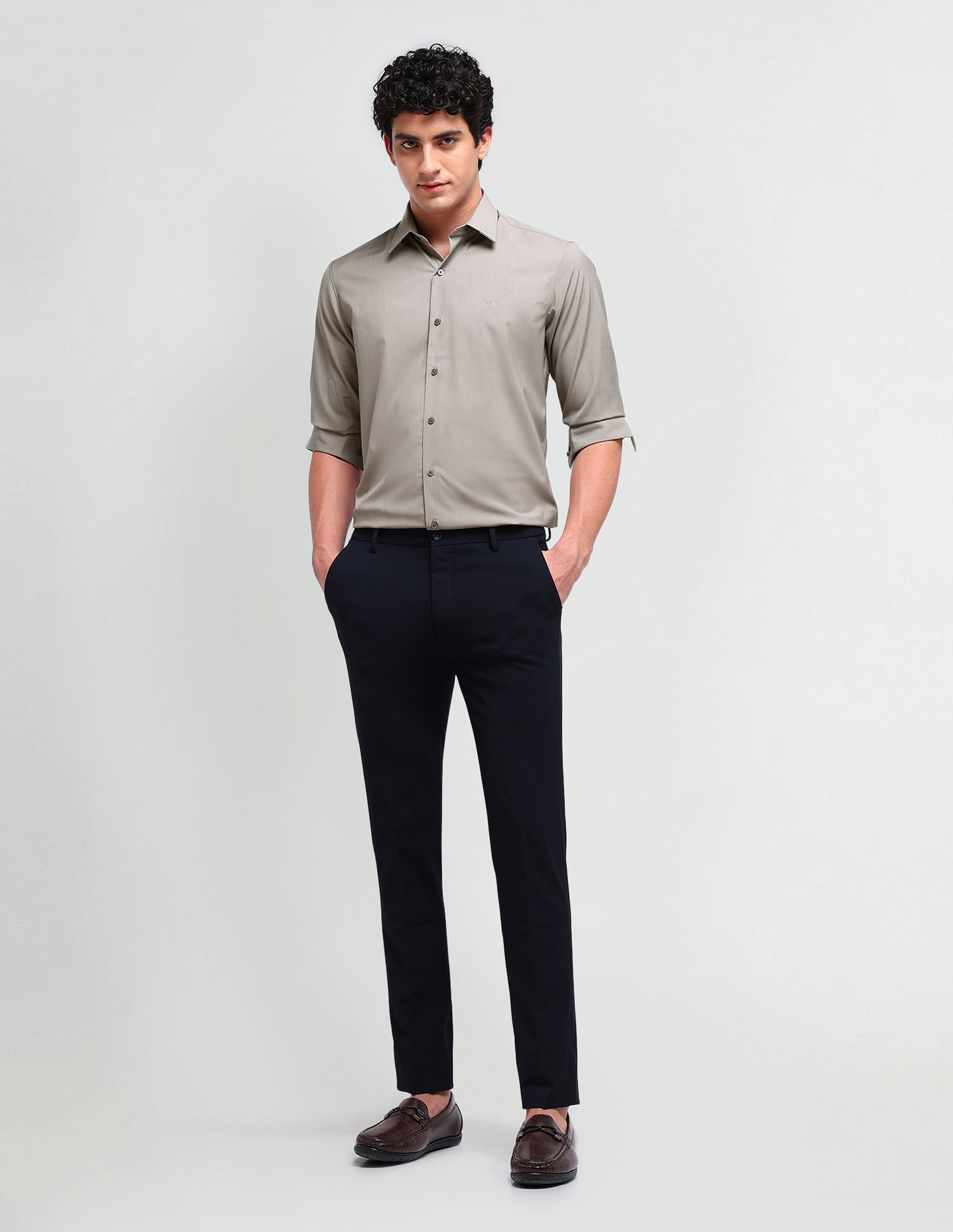 Arrow Newyork Manhattan Slim Fit Twill Shirt