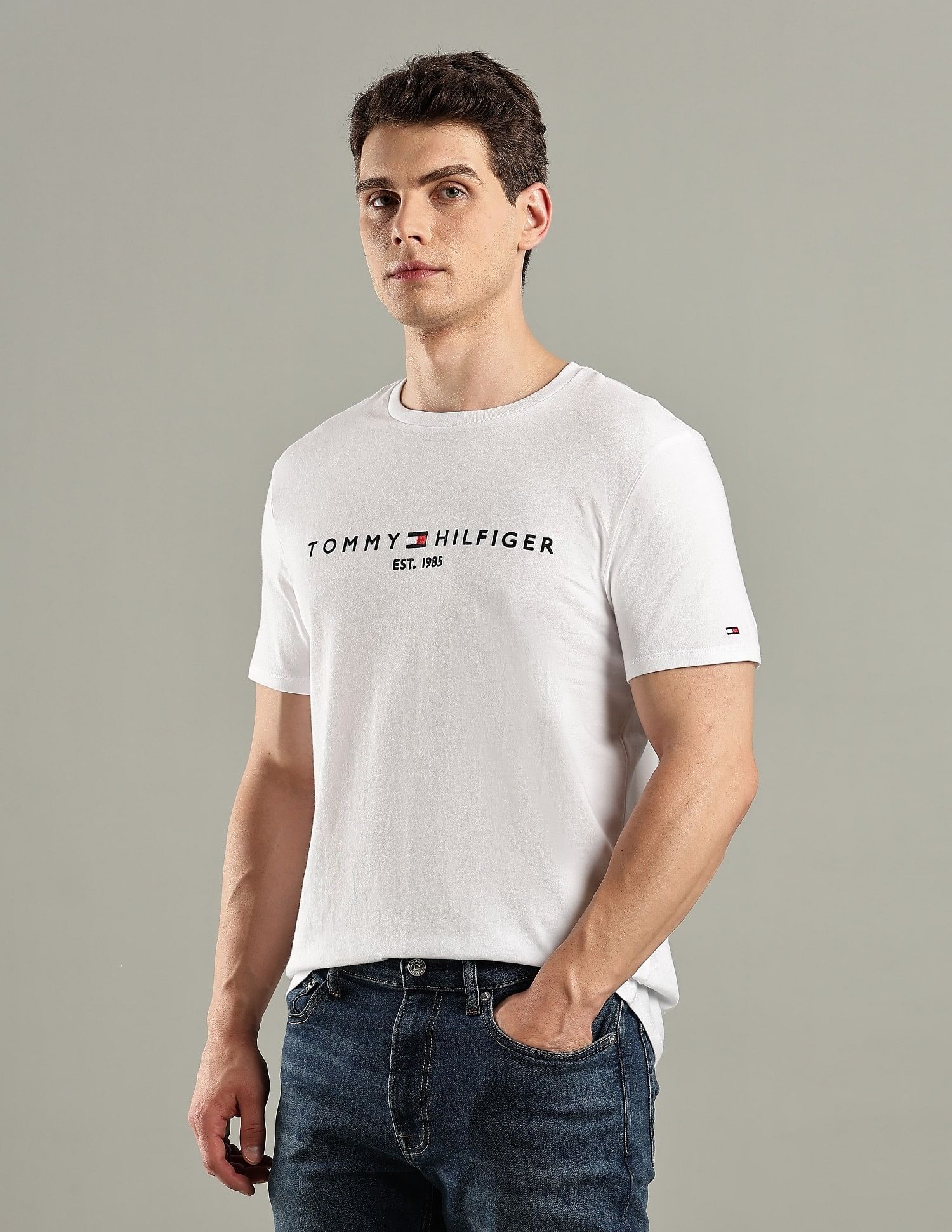 Tommy Hilfiger Logo Regular-Fit Cotton T-Shirt